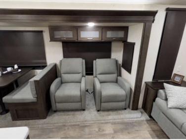 2019 FOREST RIVER WILDWOOD 27REISW