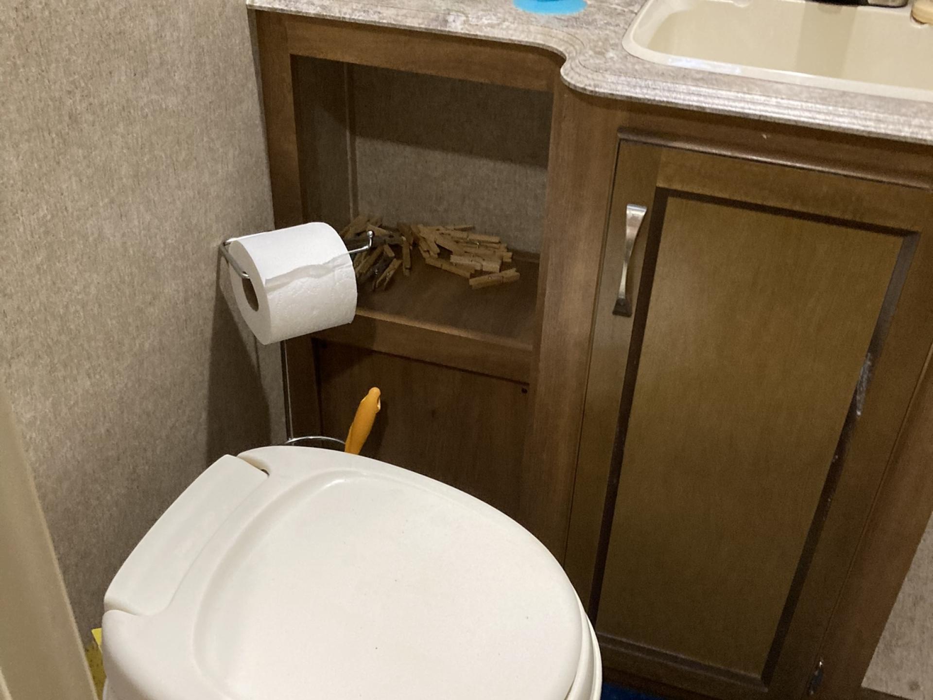 2018 COACHMEN CATALINA 291QBCK