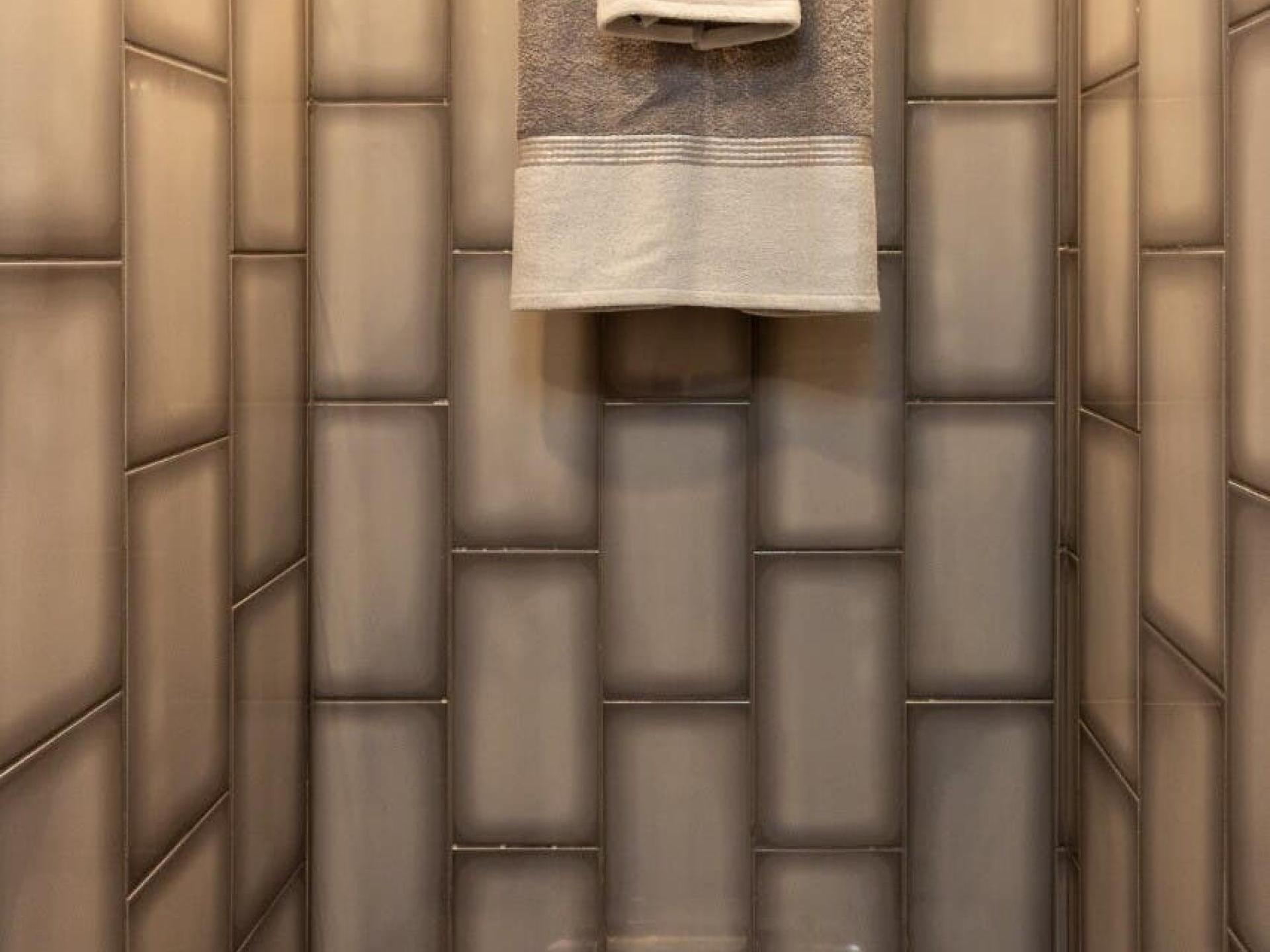 2025 FORETRAVEL REALM