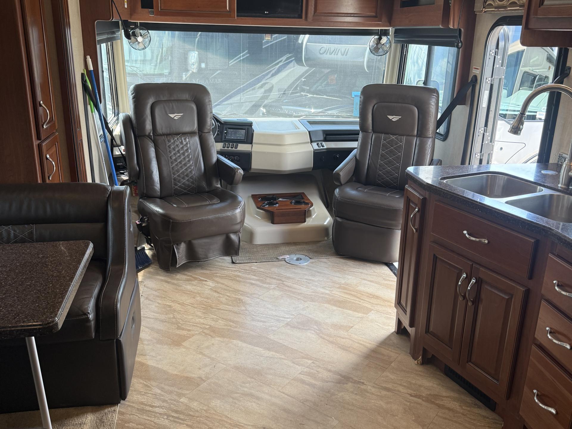 2016 FLEETWOOD BOUNDER 35K