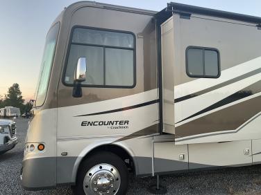 2011 COACHMEN ENCOUNTER 37TZ