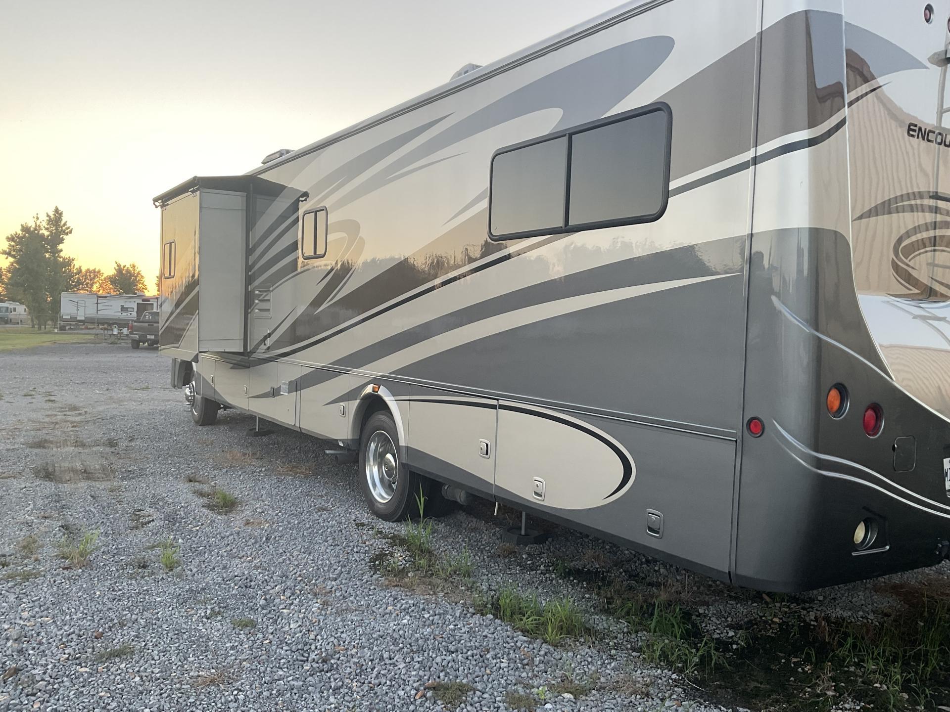 2011 COACHMEN ENCOUNTER 37TZ