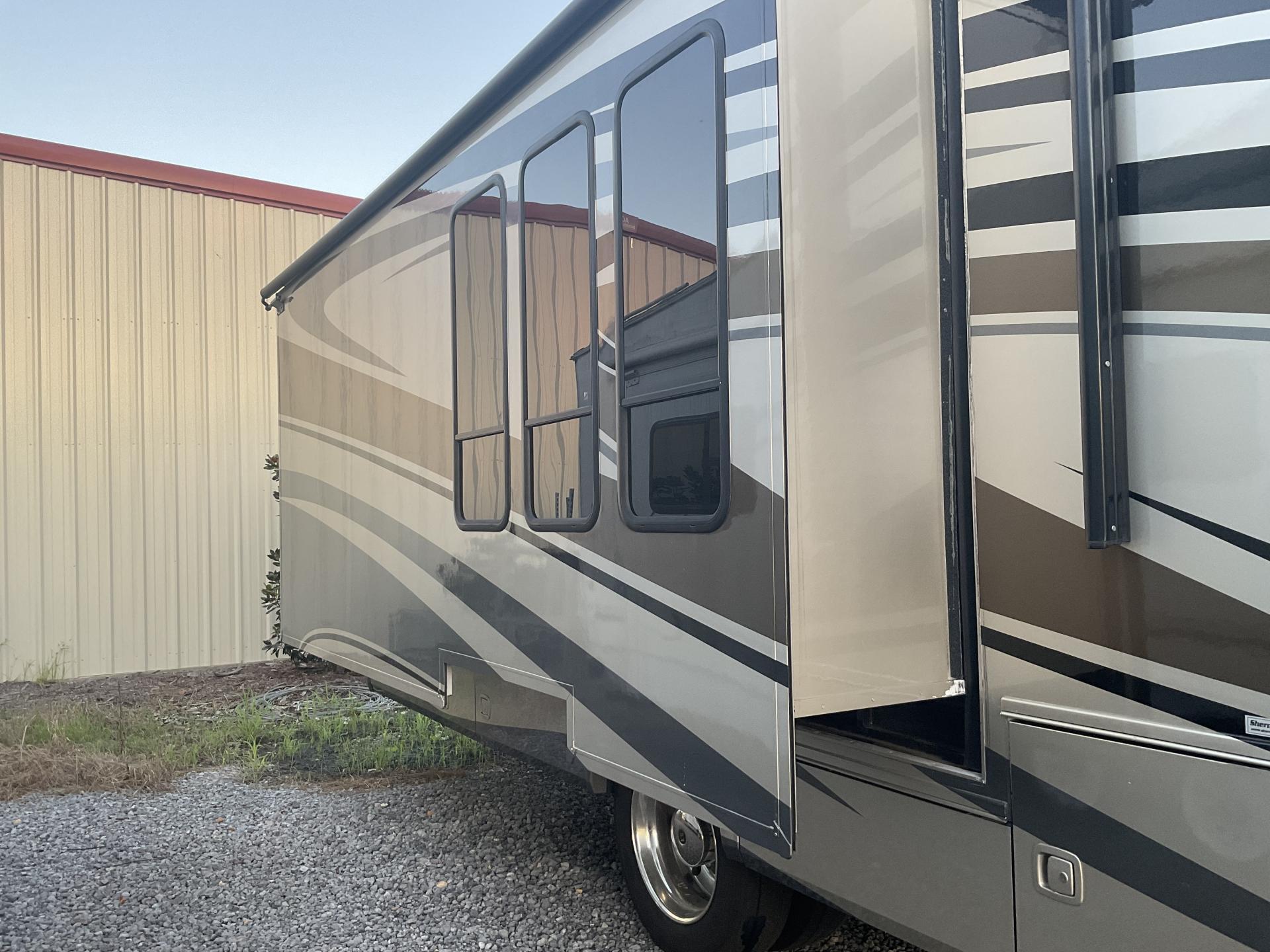 2011 COACHMEN ENCOUNTER 37TZ