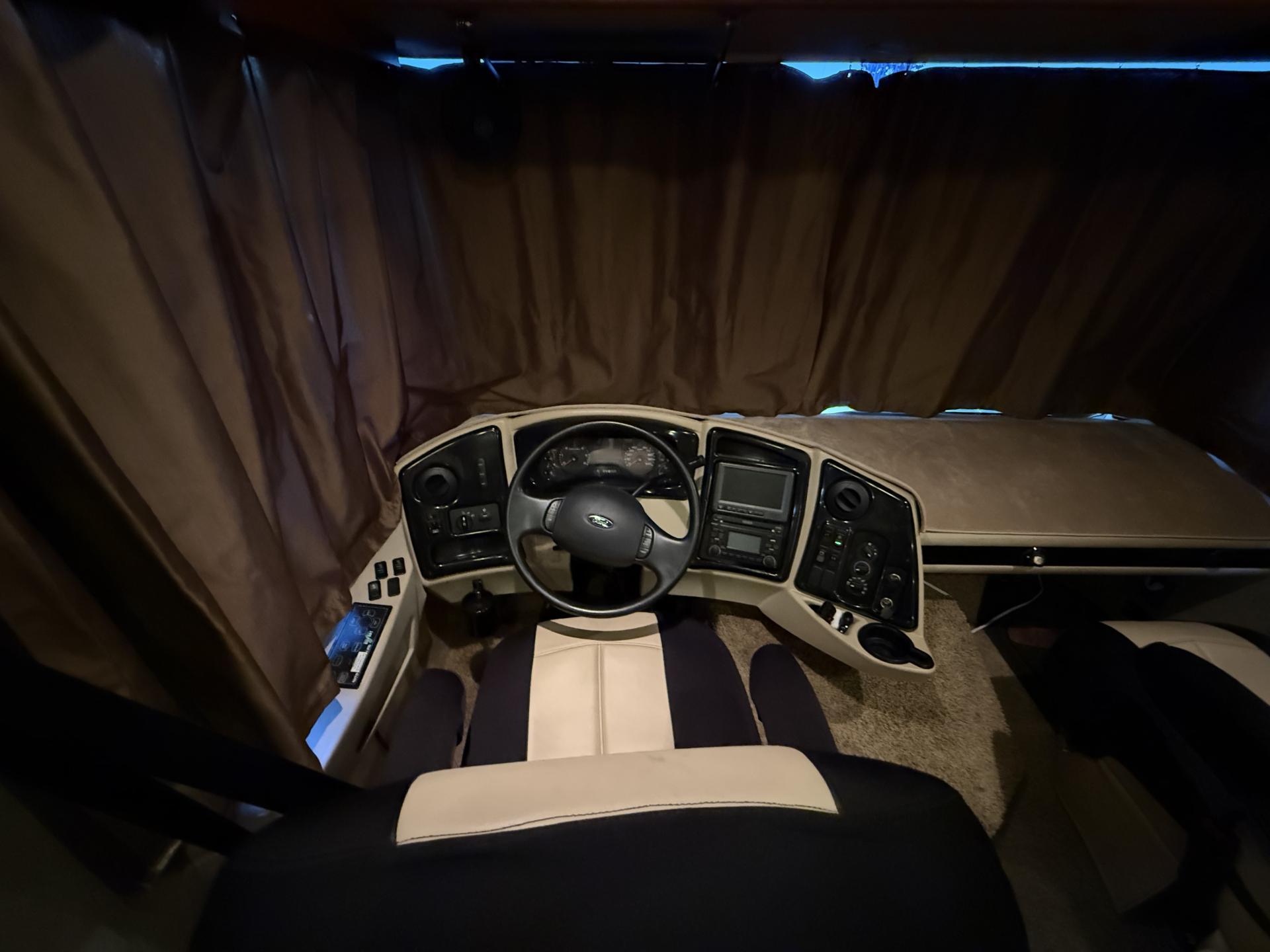 2011 COACHMEN ENCOUNTER 37TZ