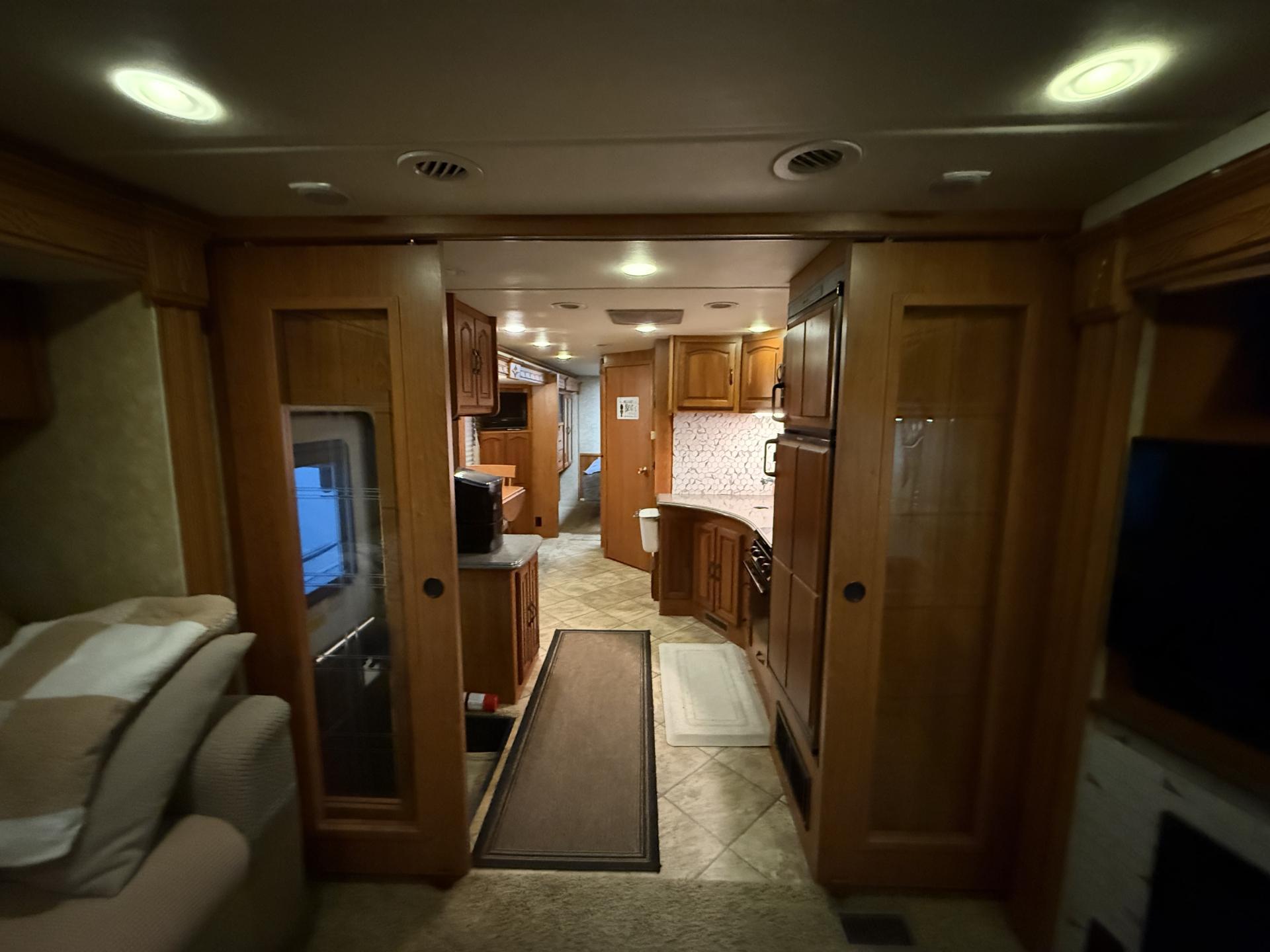 2011 COACHMEN ENCOUNTER 37TZ