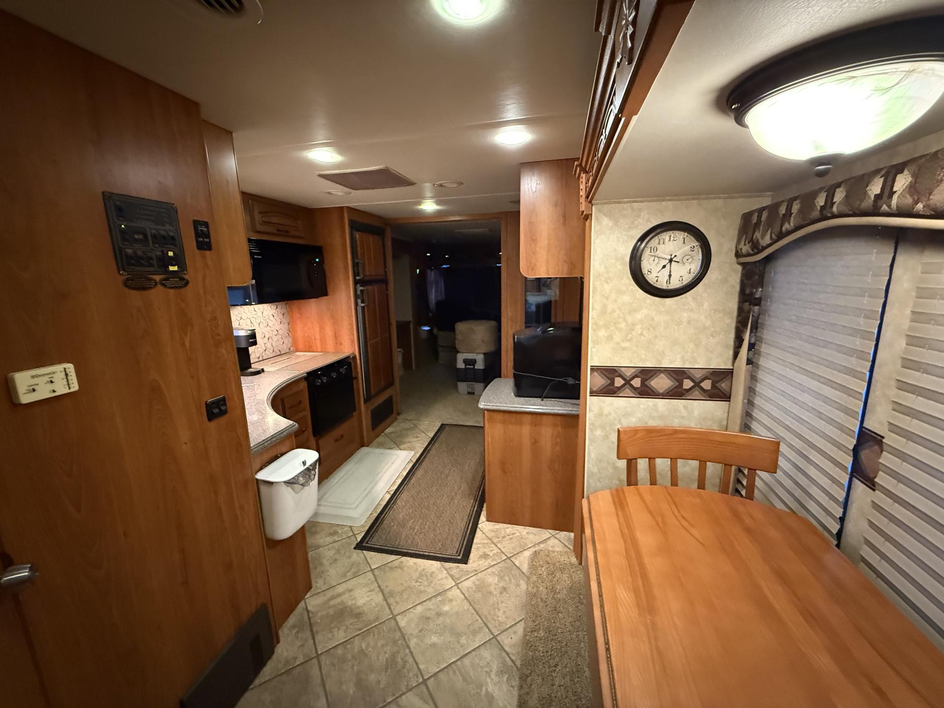 2011 COACHMEN ENCOUNTER 37TZ
