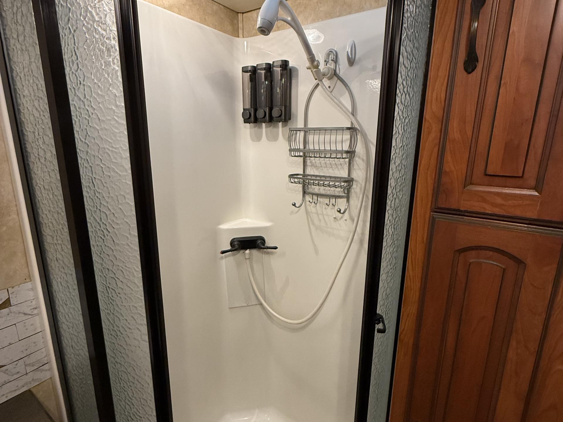 2011 COACHMEN ENCOUNTER 37TZ