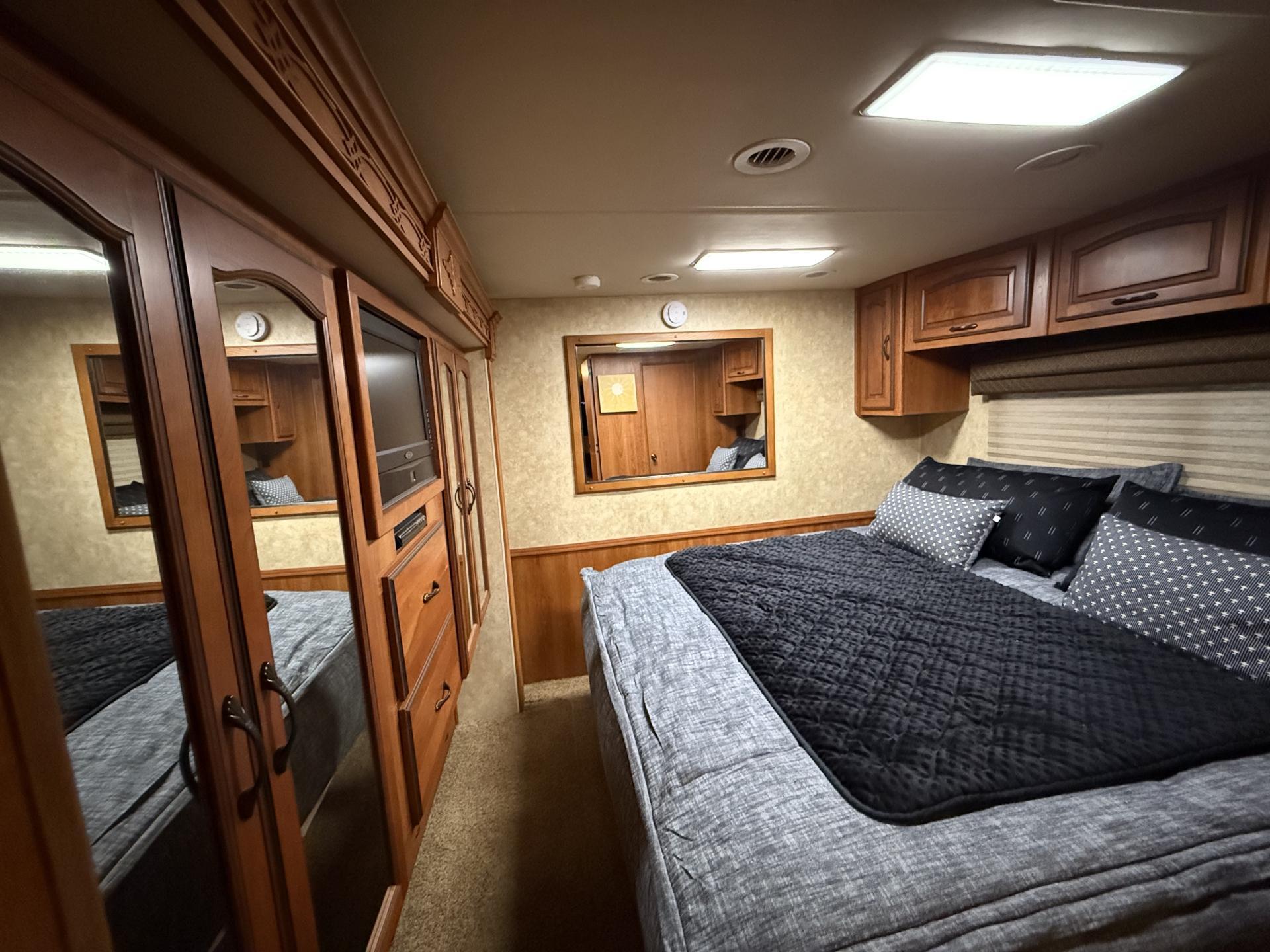 2011 COACHMEN ENCOUNTER 37TZ