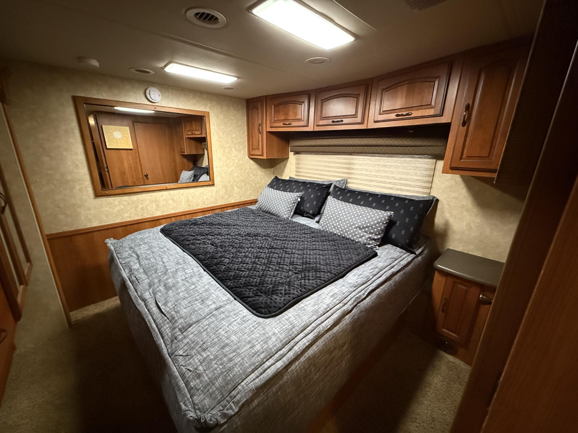2011 COACHMEN ENCOUNTER 37TZ