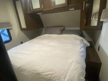 2018 PRIME TIME AVENGER 28DBS