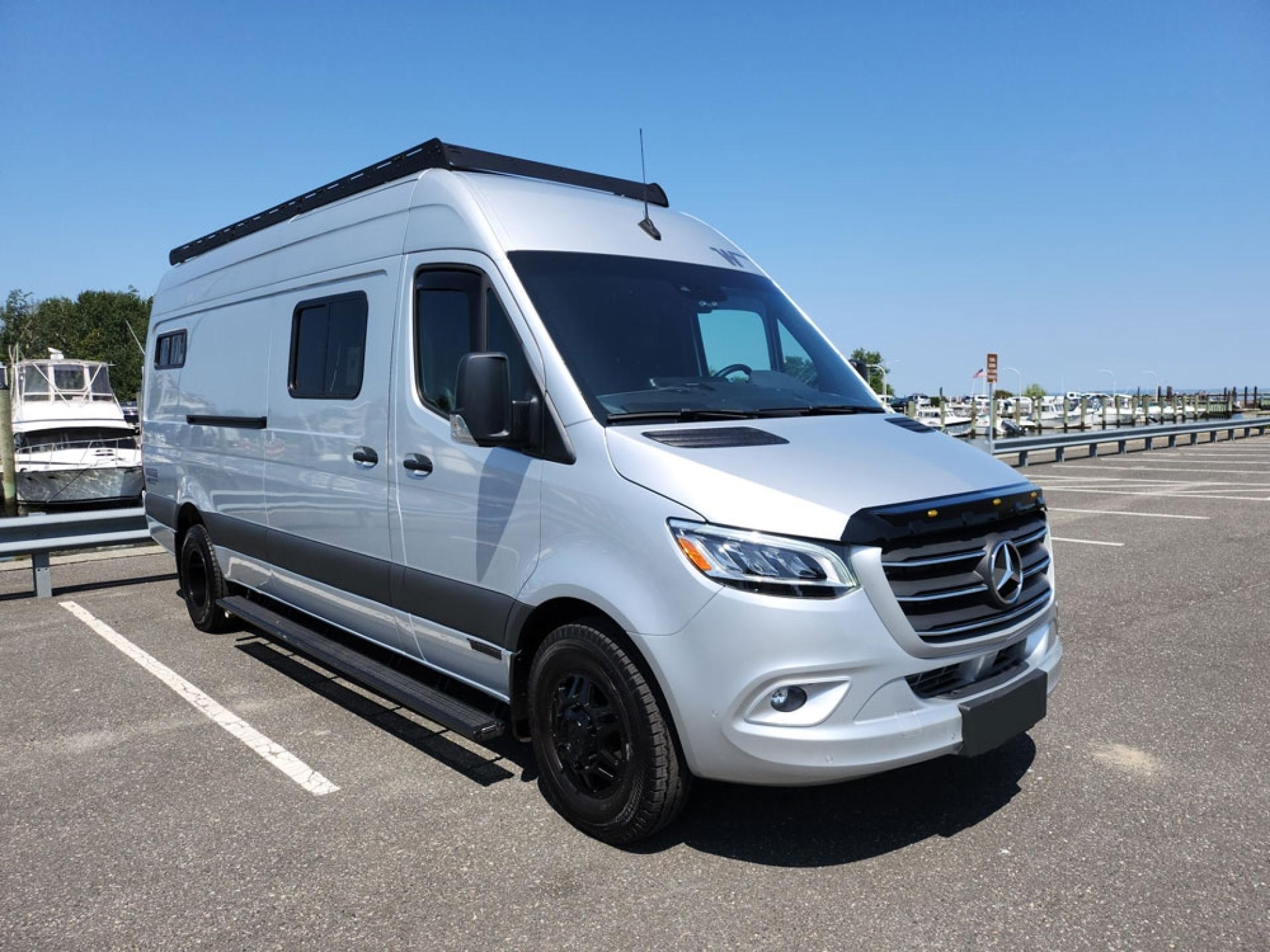 2023 WINNEBAGO ADVENTURE WAGON 70SE