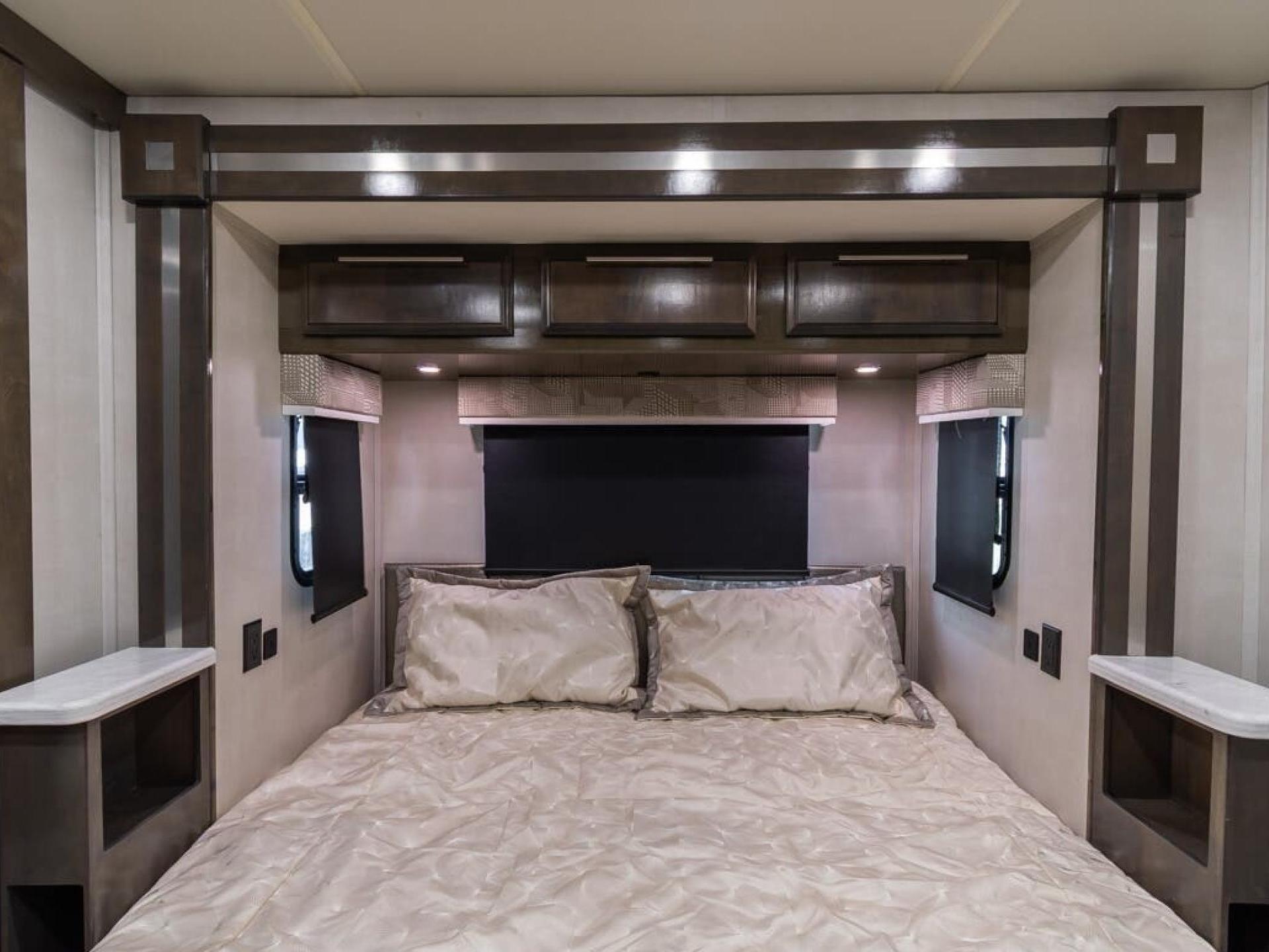 2022 FOREST RIVER GEORGETOWN 7 SERIES 36K