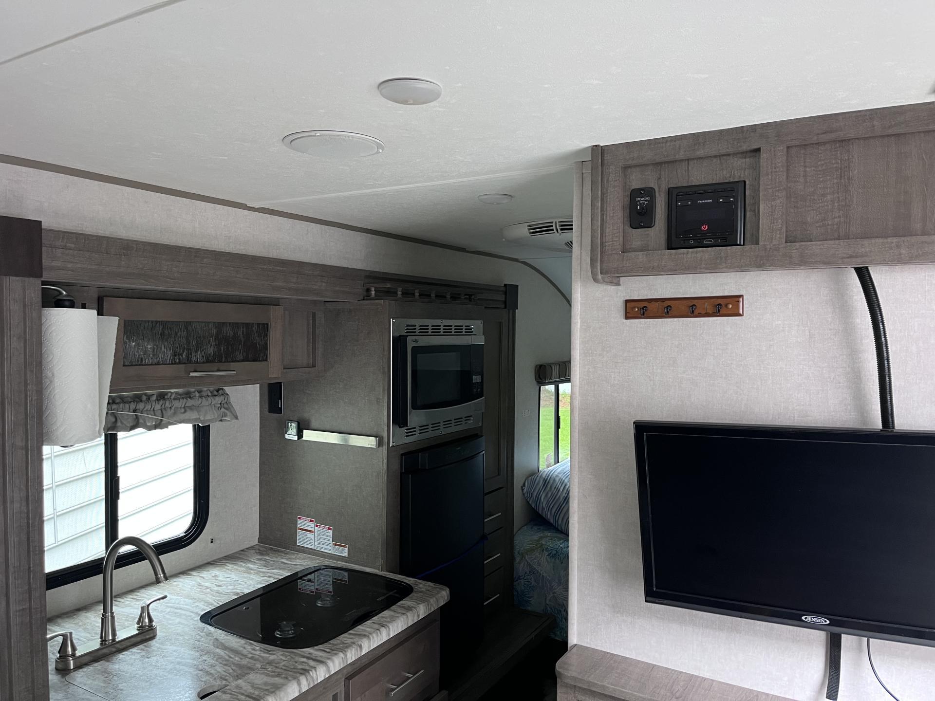 2018 FOREST RIVER R-POD 189