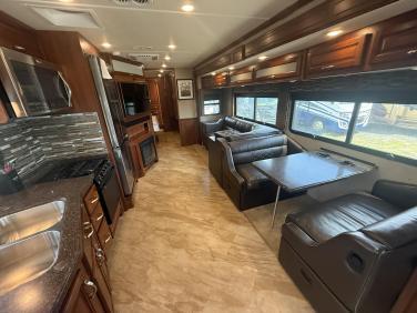 2016 FLEETWOOD BOUNDER 35K