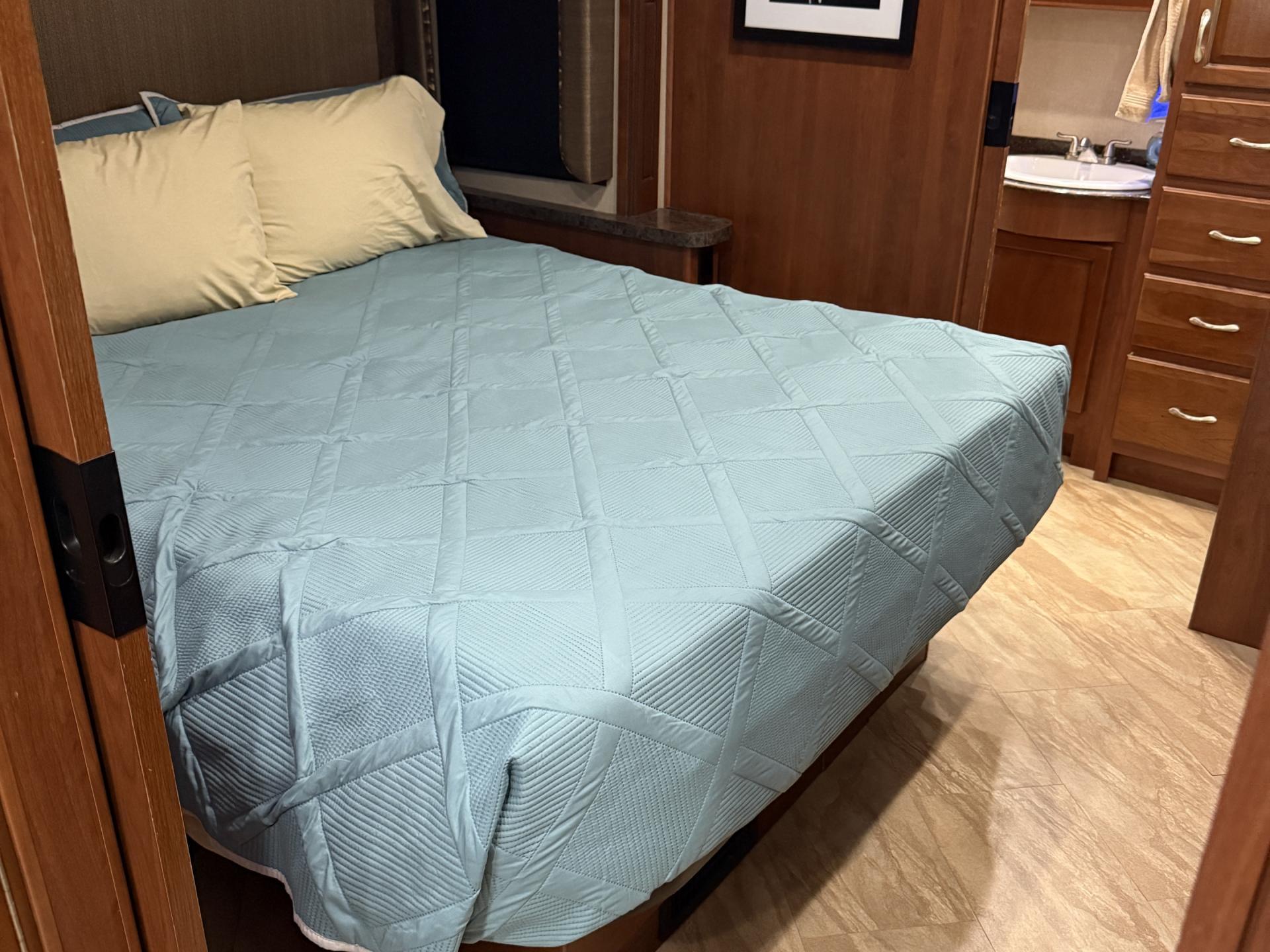 2016 FLEETWOOD BOUNDER 35K