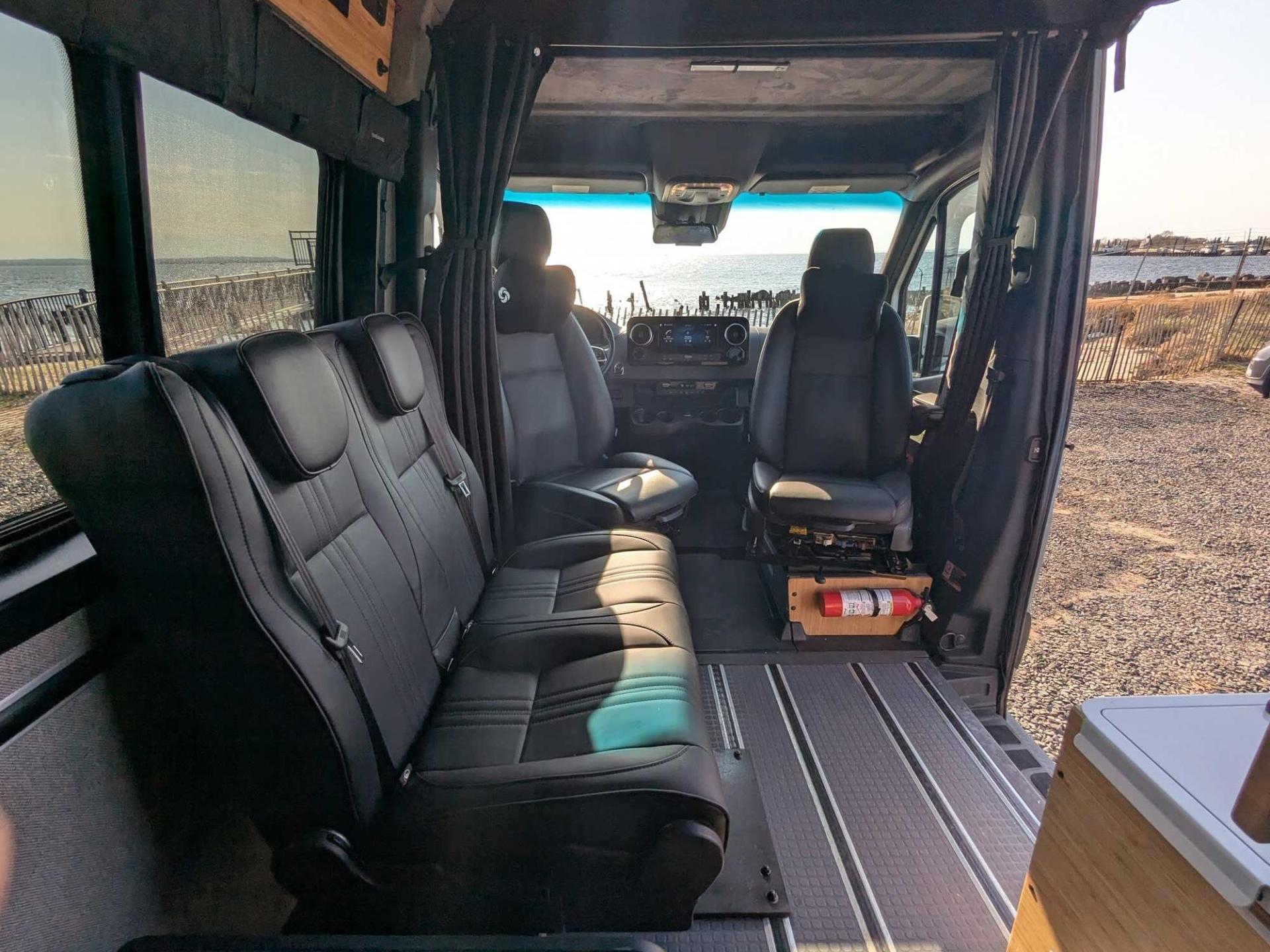 2023 WINNEBAGO ADVENTURE WAGON 70SE