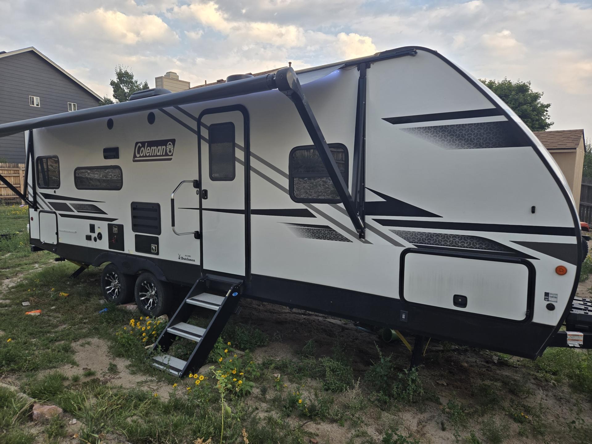 2022 Dutchmen COLEMAN LIGHT 2515RL