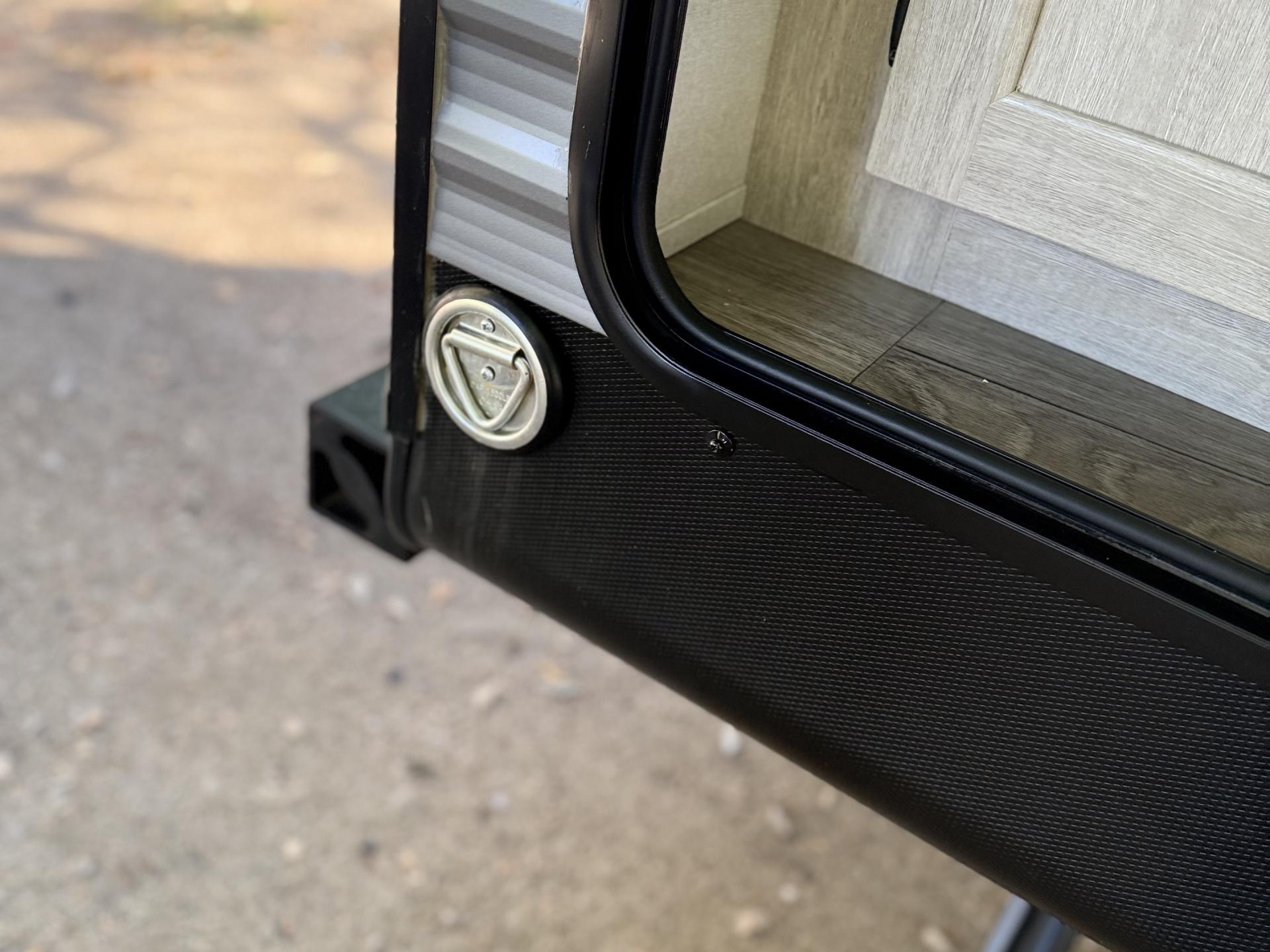 2025 COACHMEN CATALINA SUMMIT 261BHS