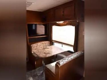 2013 COACHMEN CATALINA 25RKS