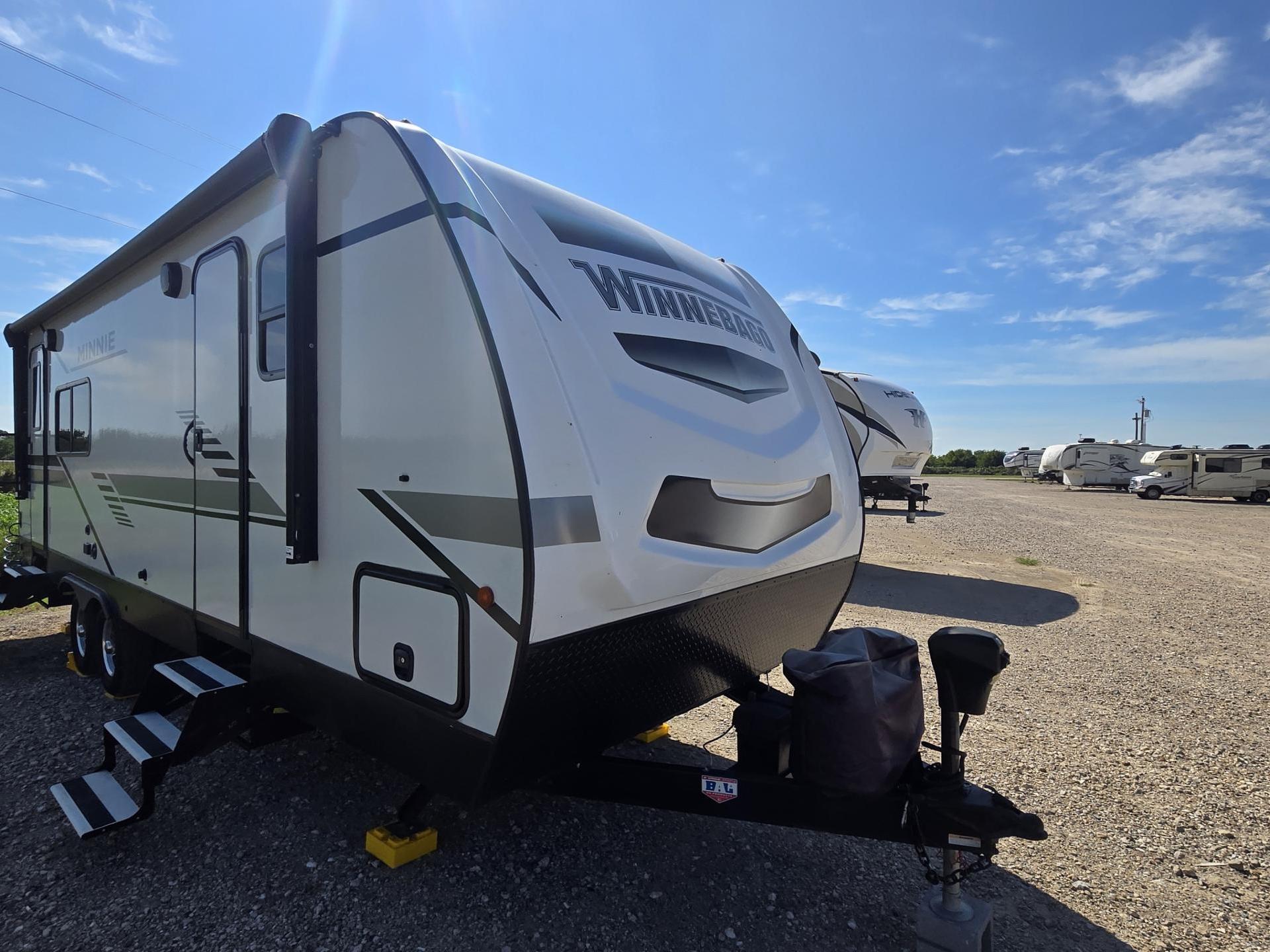 2022 WINNEBAGO MINNIE 2529RG