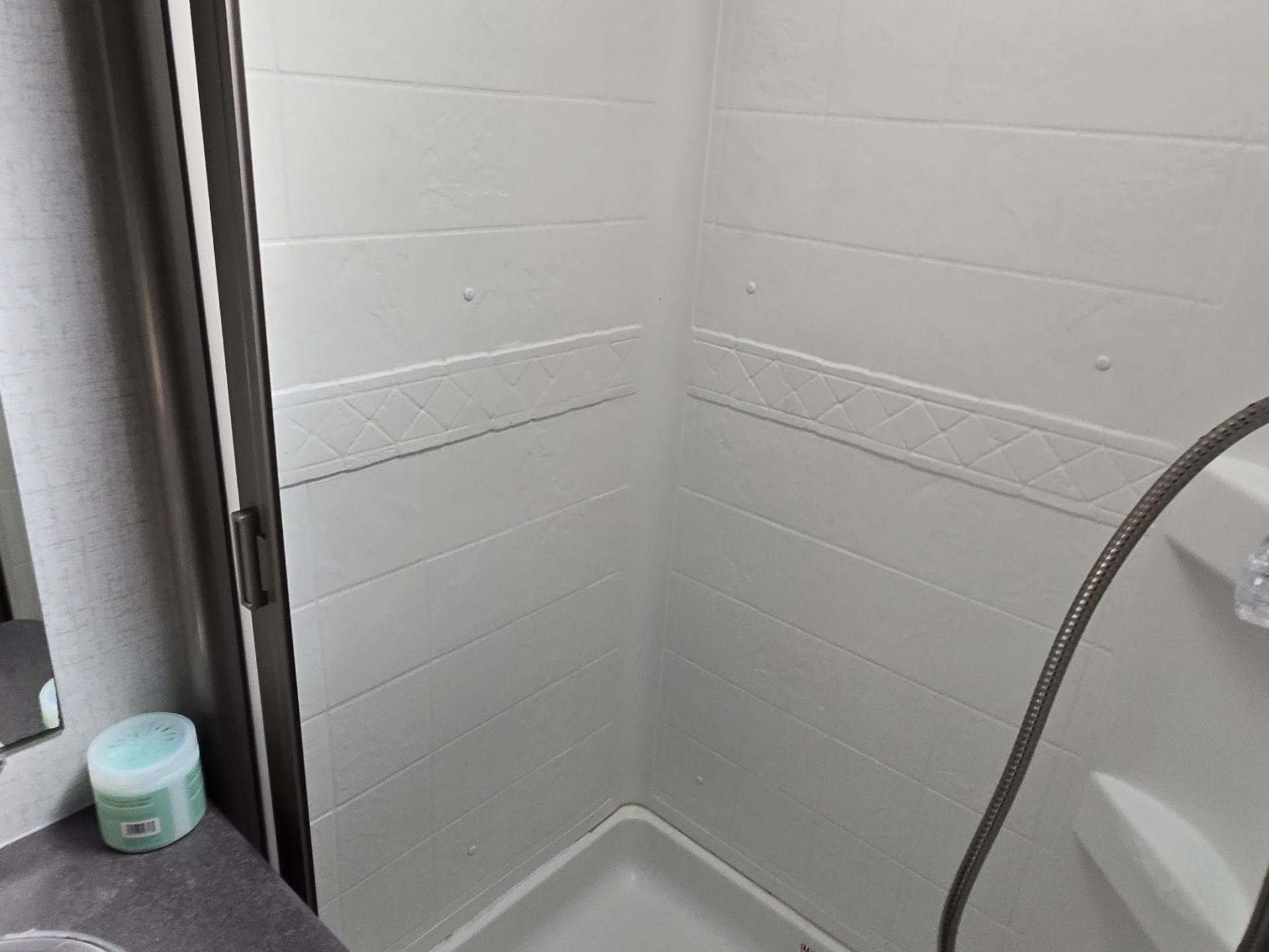 2022 WINNEBAGO MINNIE 2529RG