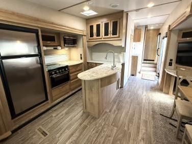 2020 WINNEBAGO MINNIE PLUS 29MBH