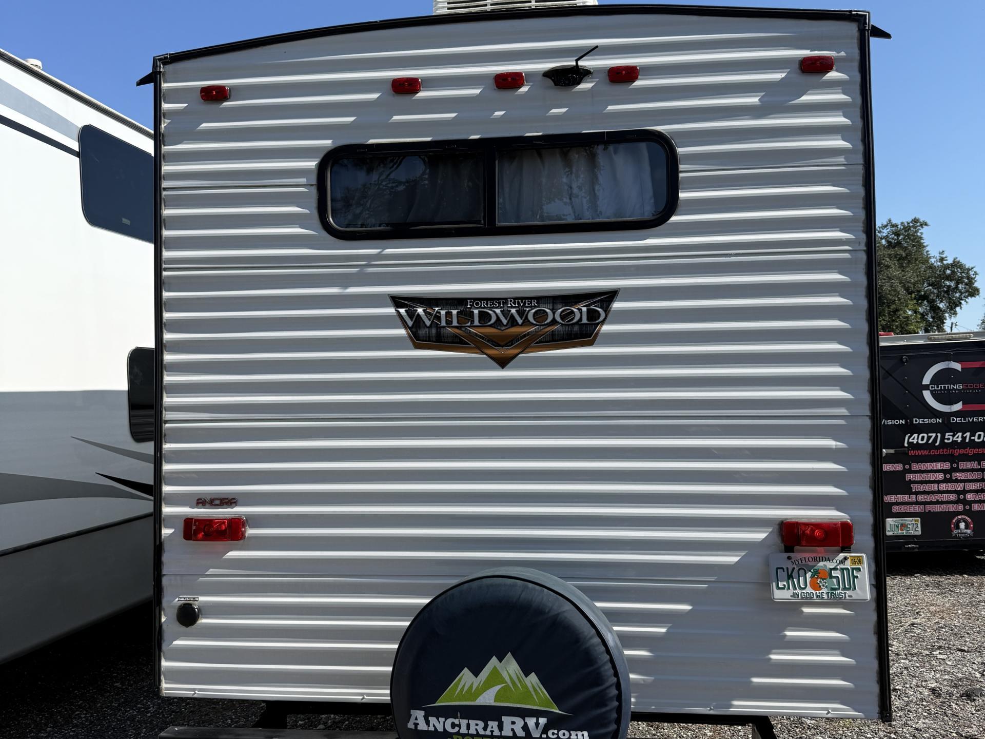 2022 FOREST RIVER WILDWOOD 29VBUD