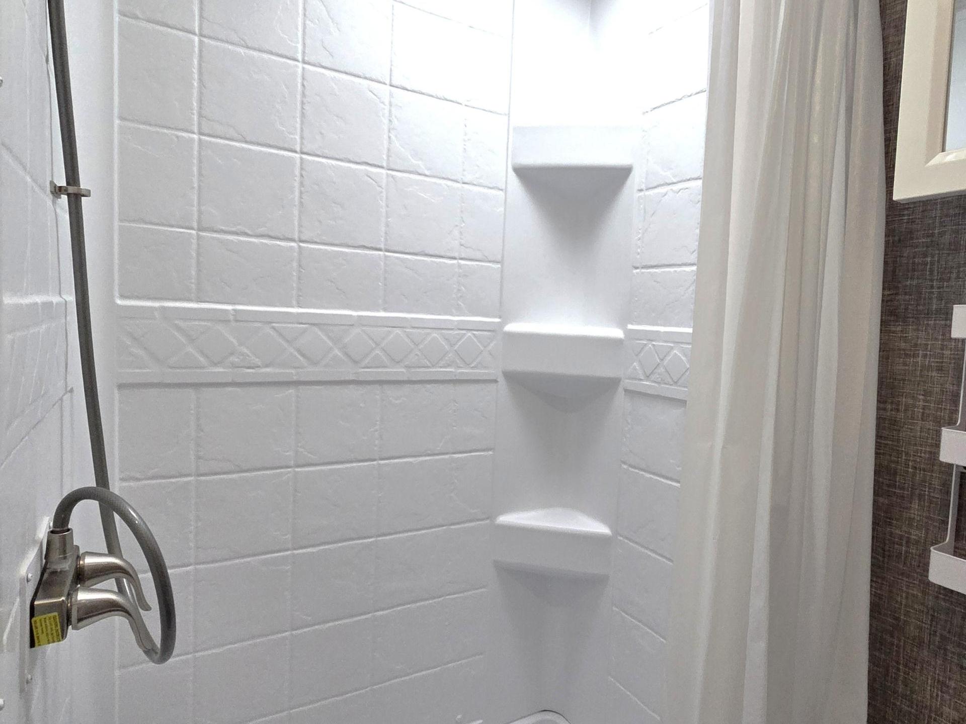 2021 WINNEBAGO MICRO MINNIE 1700BH