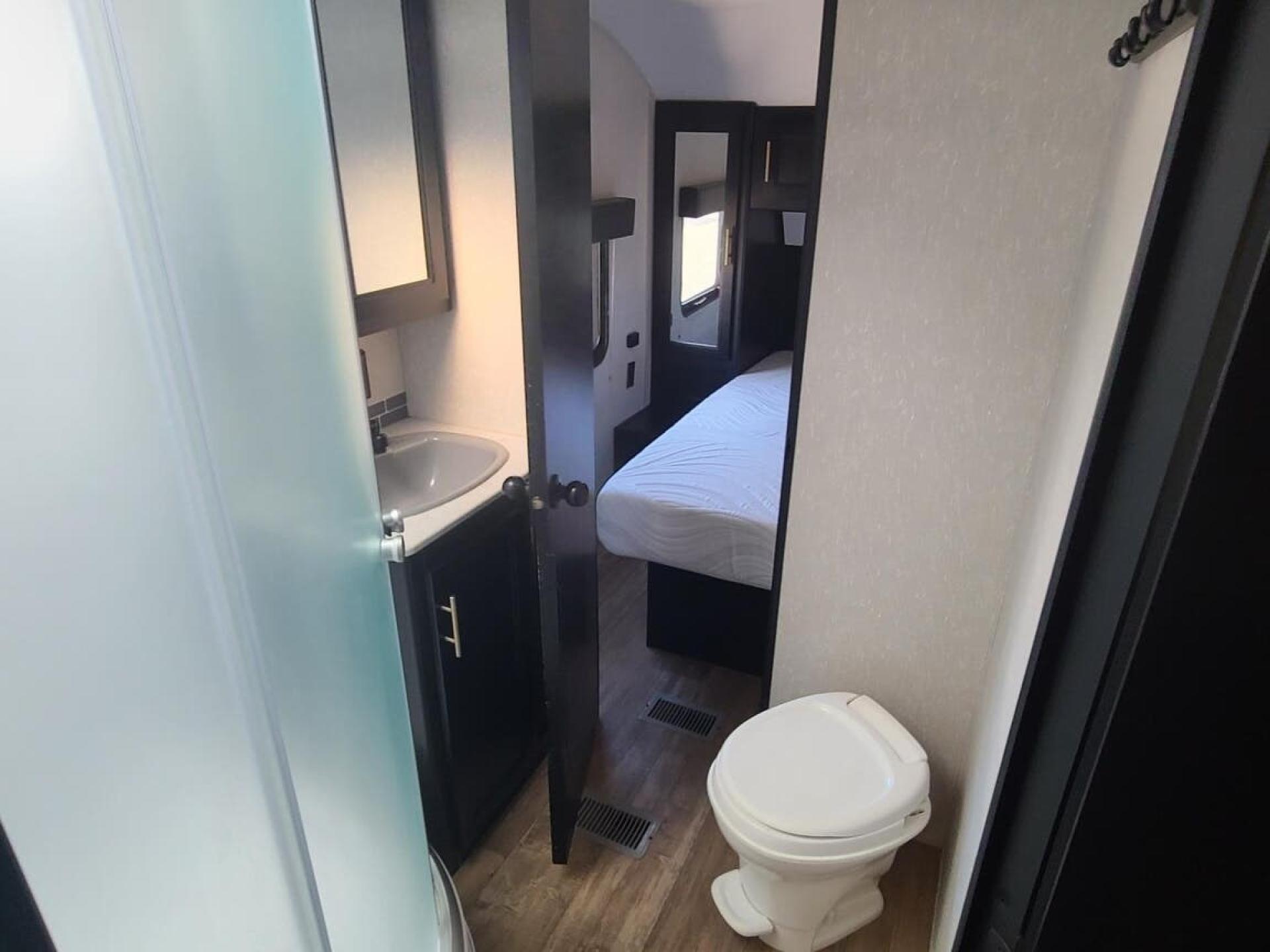 2021 FOREST RIVER CHEROKEE 274WK