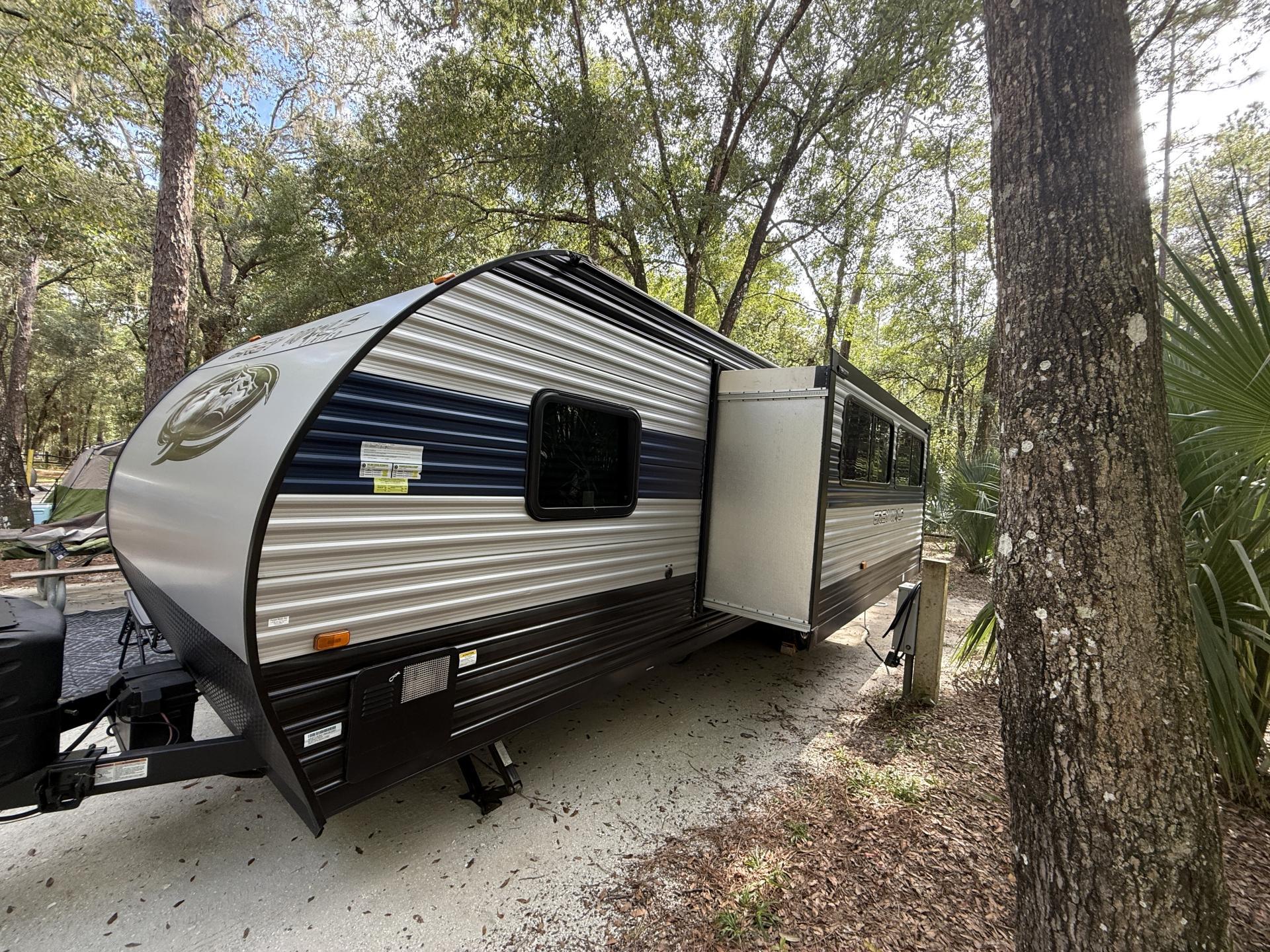 2022 FOREST RIVER GREY WOLF 26DBH