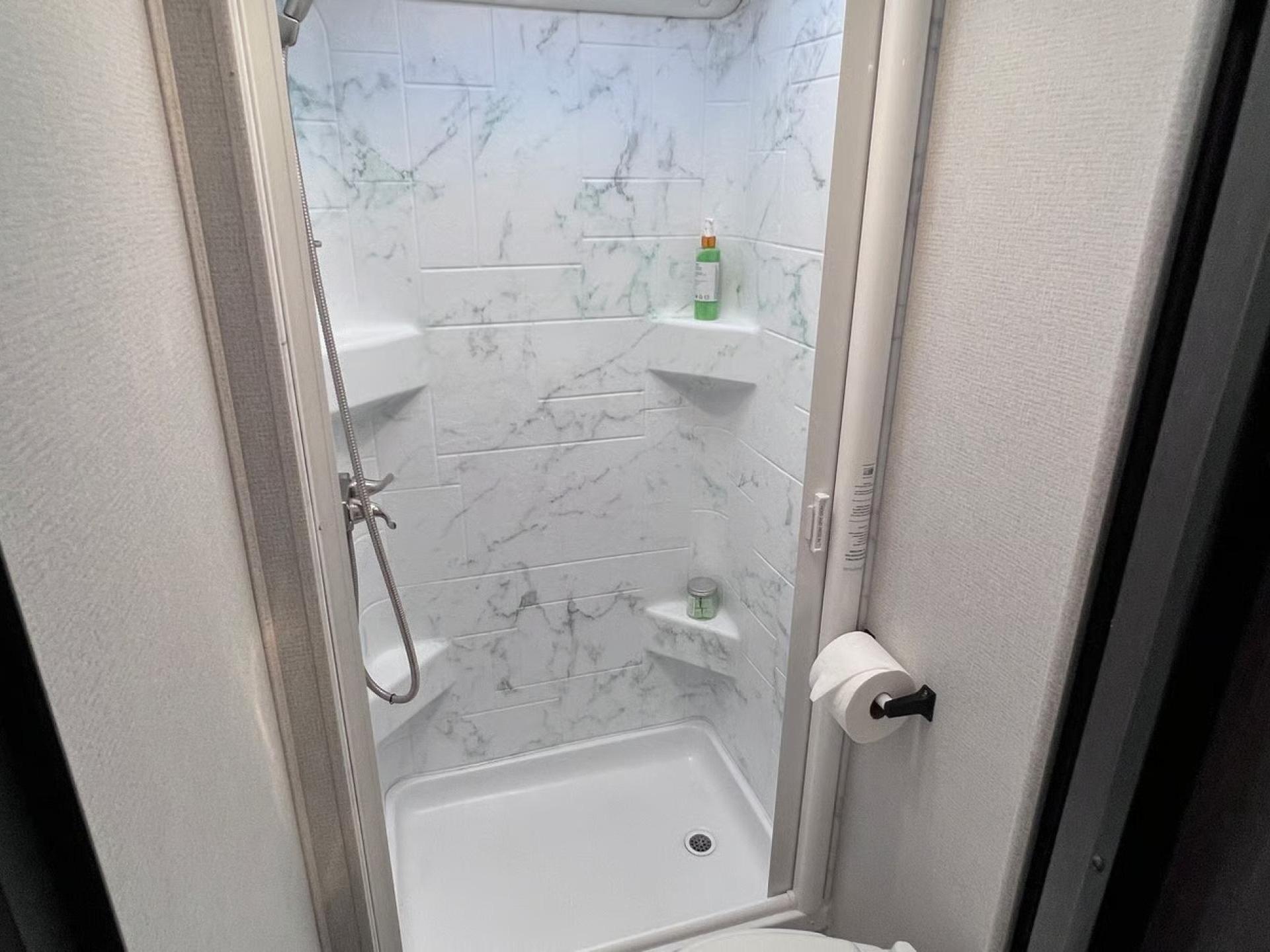 2022 FOREST RIVER SUNSEEKER LE 2350F