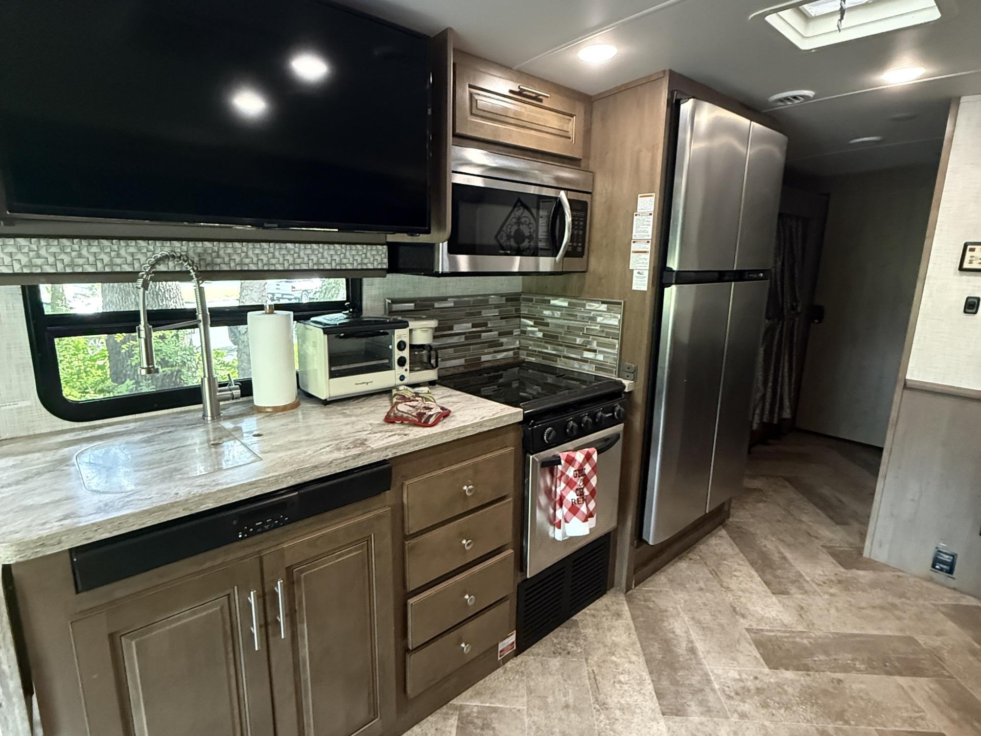 2022 FOREST RIVER GEORGETOWN 5 SERIES 36B