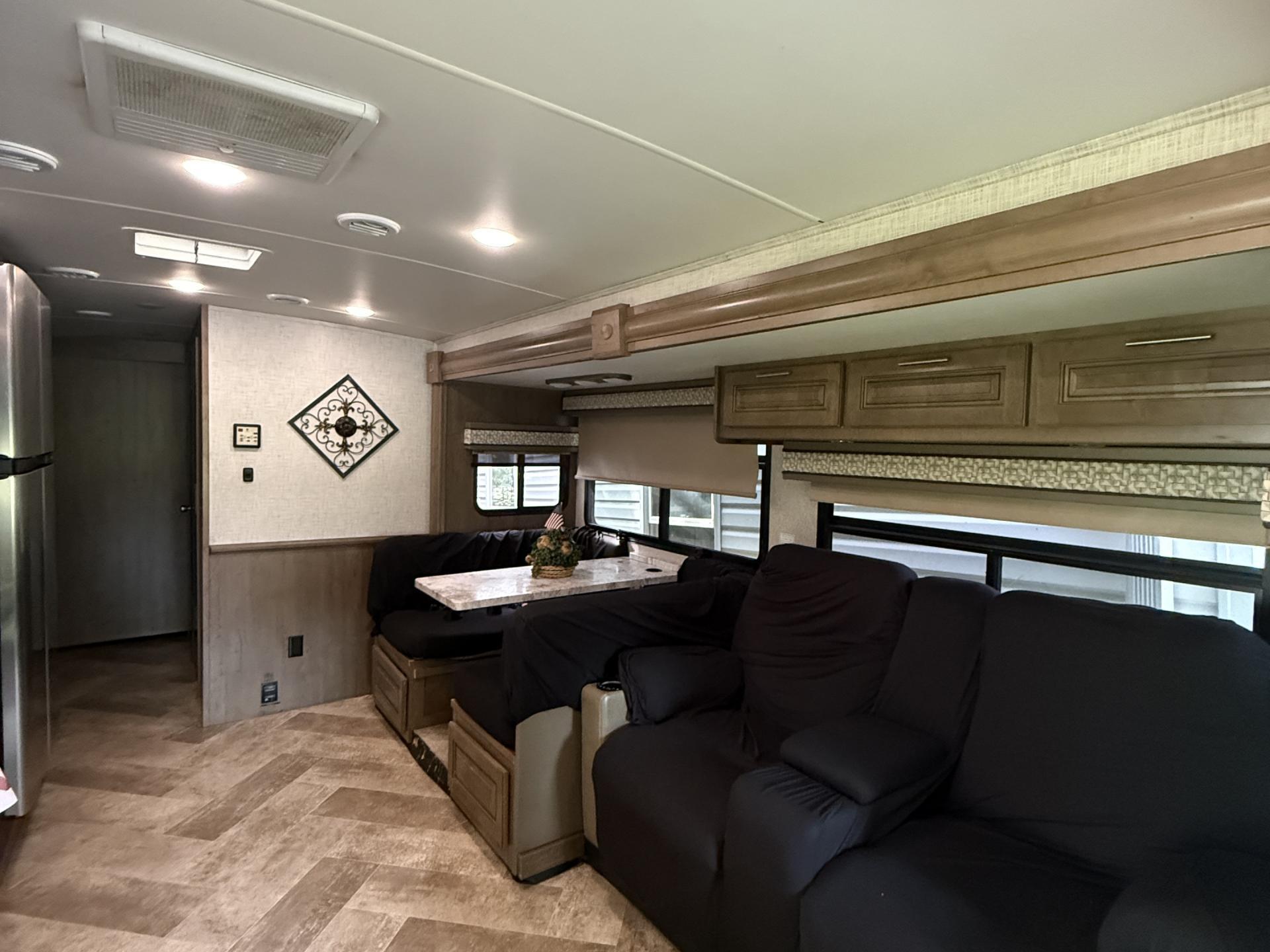 2022 FOREST RIVER GEORGETOWN 5 SERIES 36B