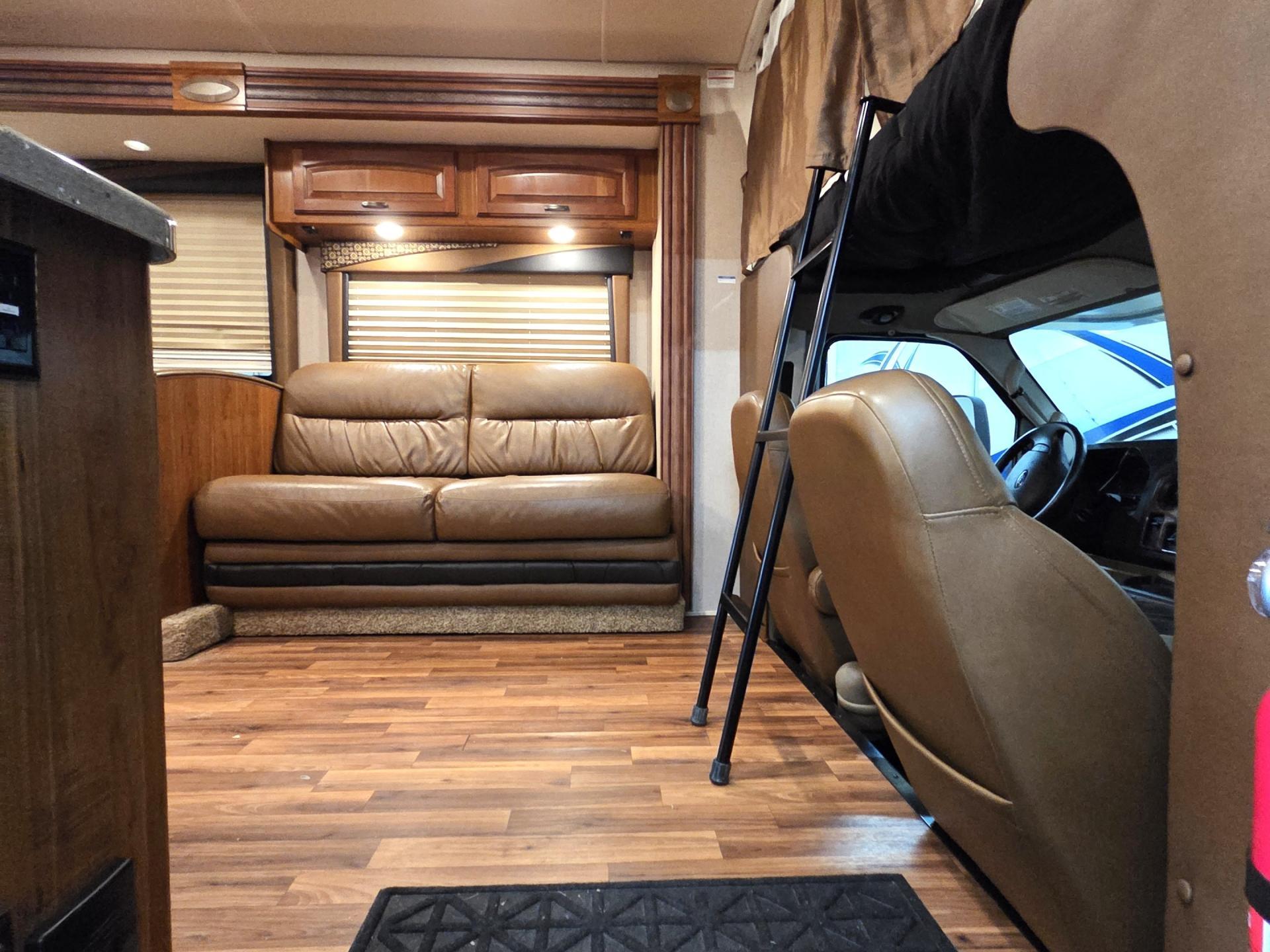2015 JAYCO GREYHAWK 29MV