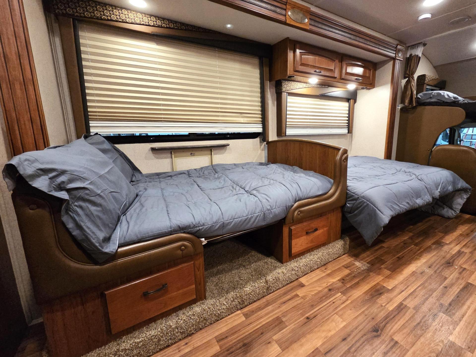 2015 JAYCO GREYHAWK 29MV