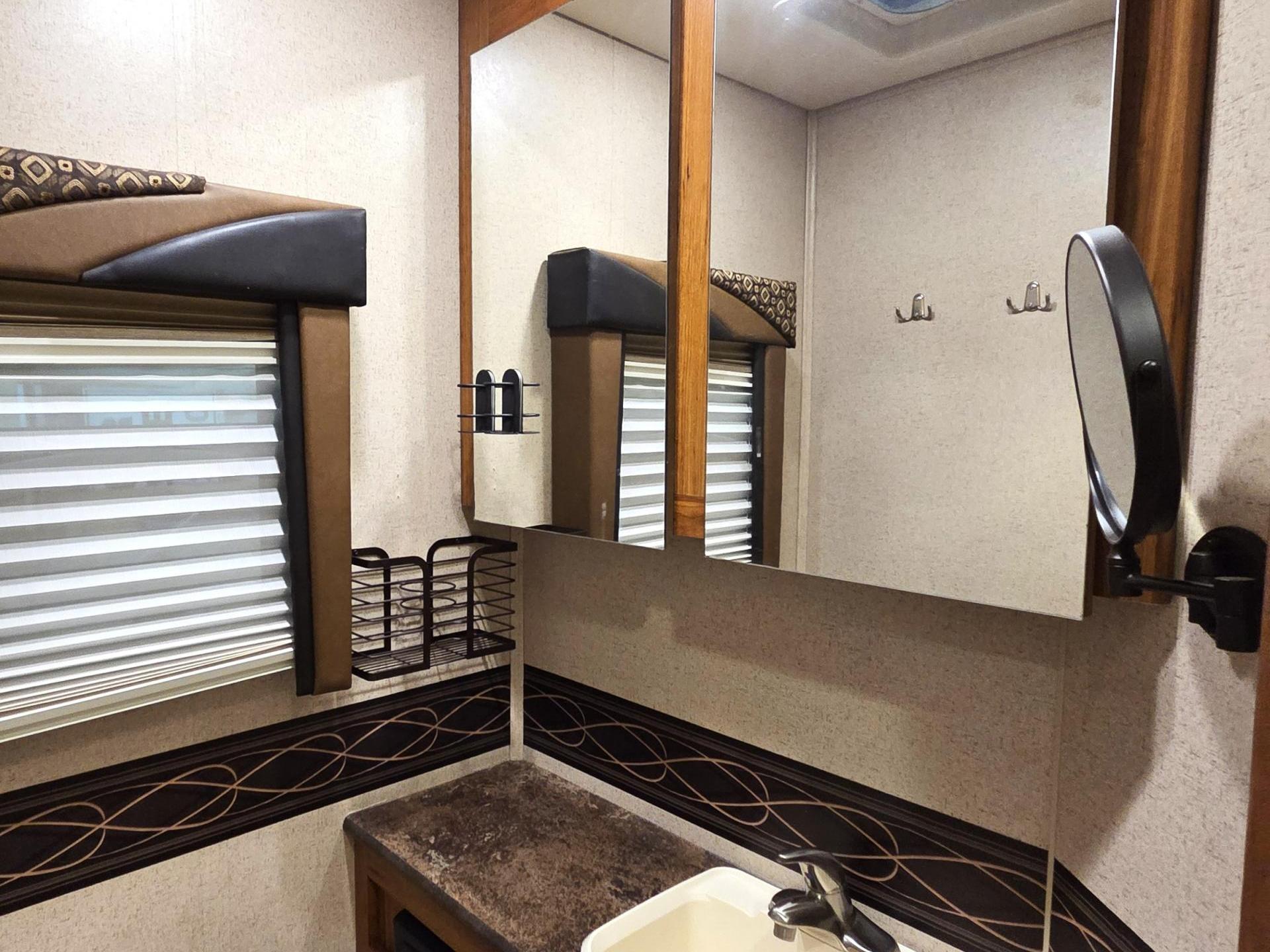 2015 JAYCO GREYHAWK 29MV