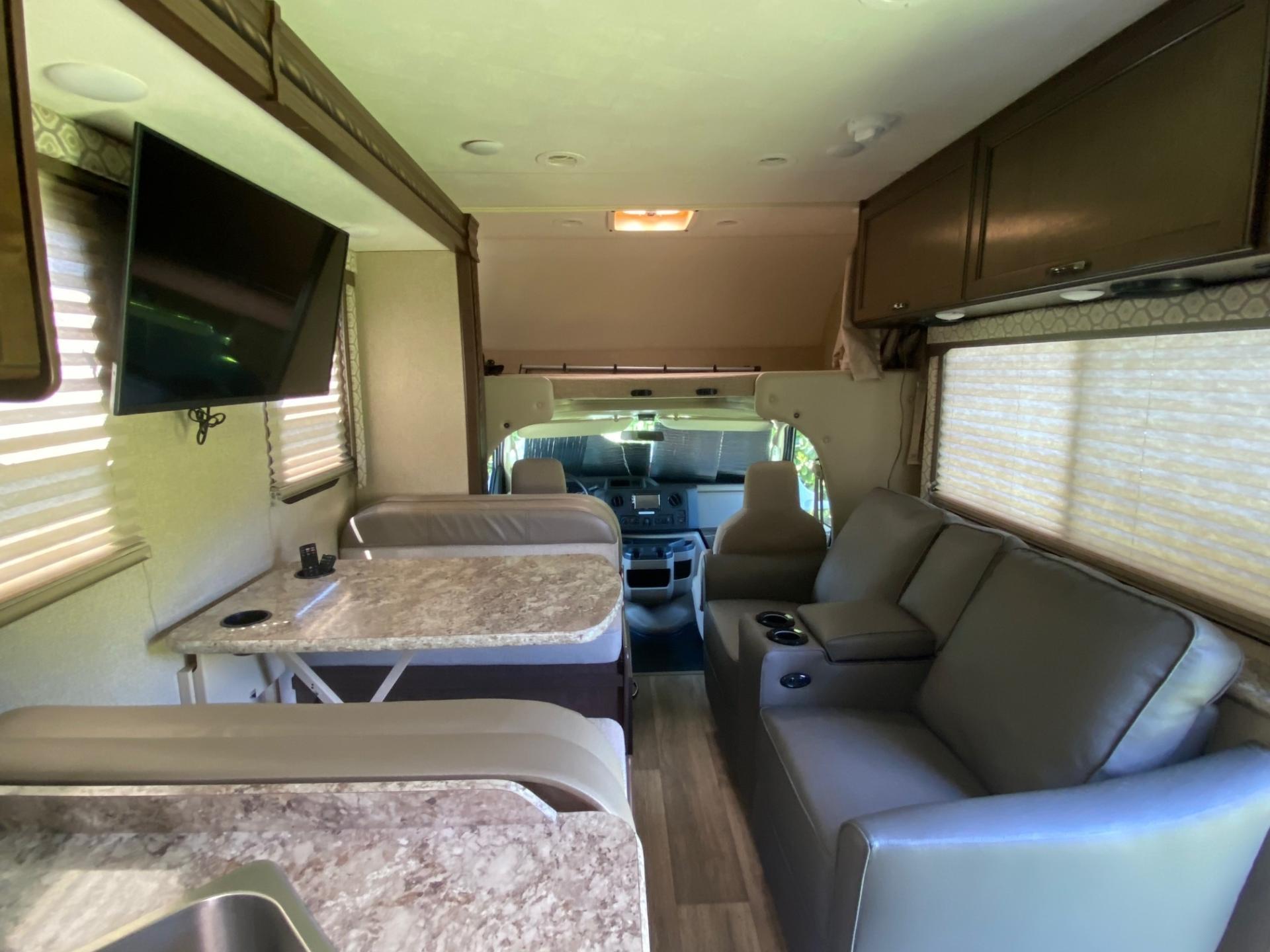 2018 FORD TRANSIT HD 350 DRW Freedom Elite