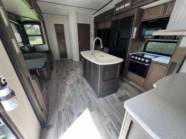 2018 KEYSTONE COUGAR 369BHS