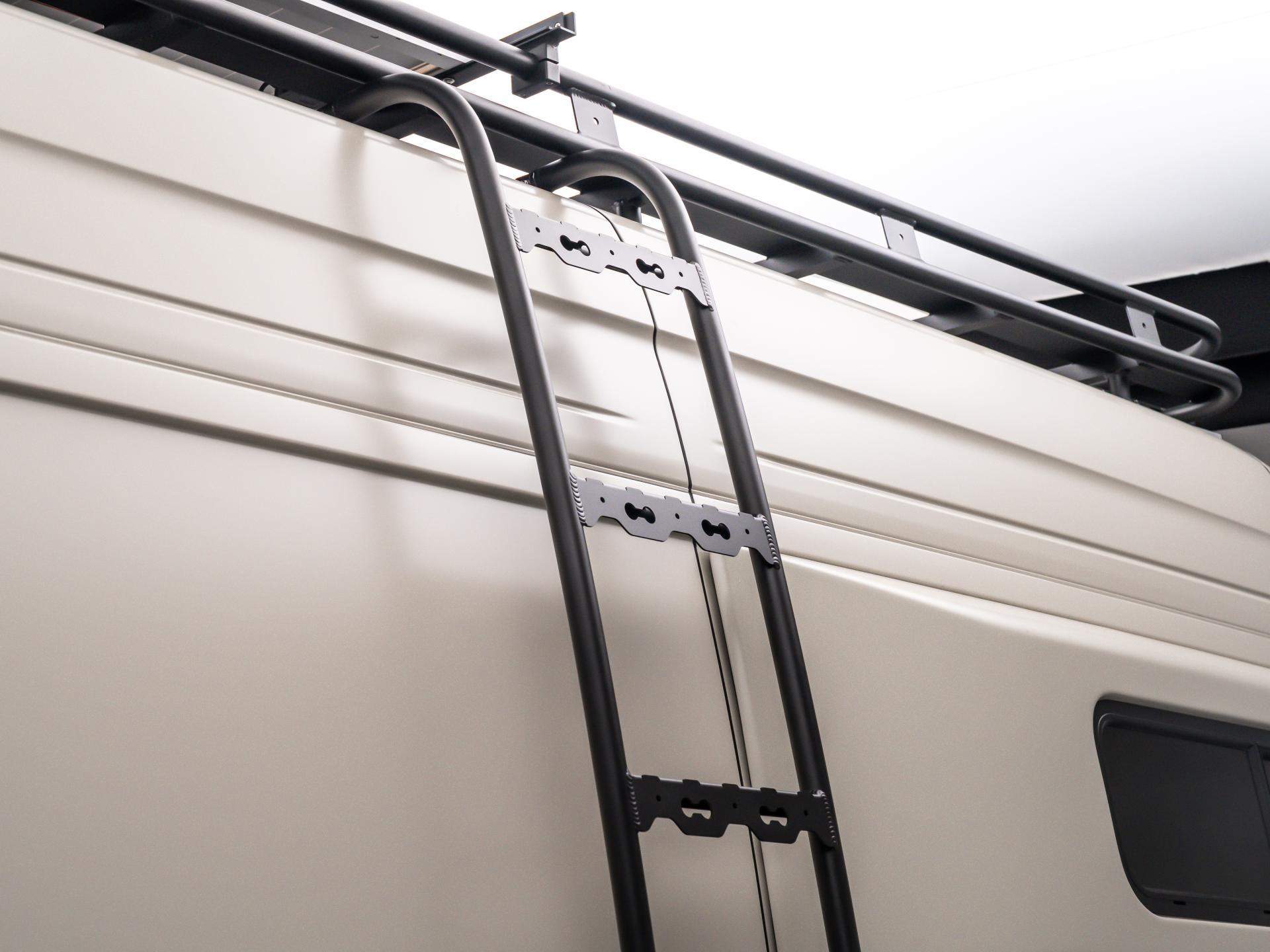 2024 MERCEDES-BENZ SPRINTER 2500 AWD