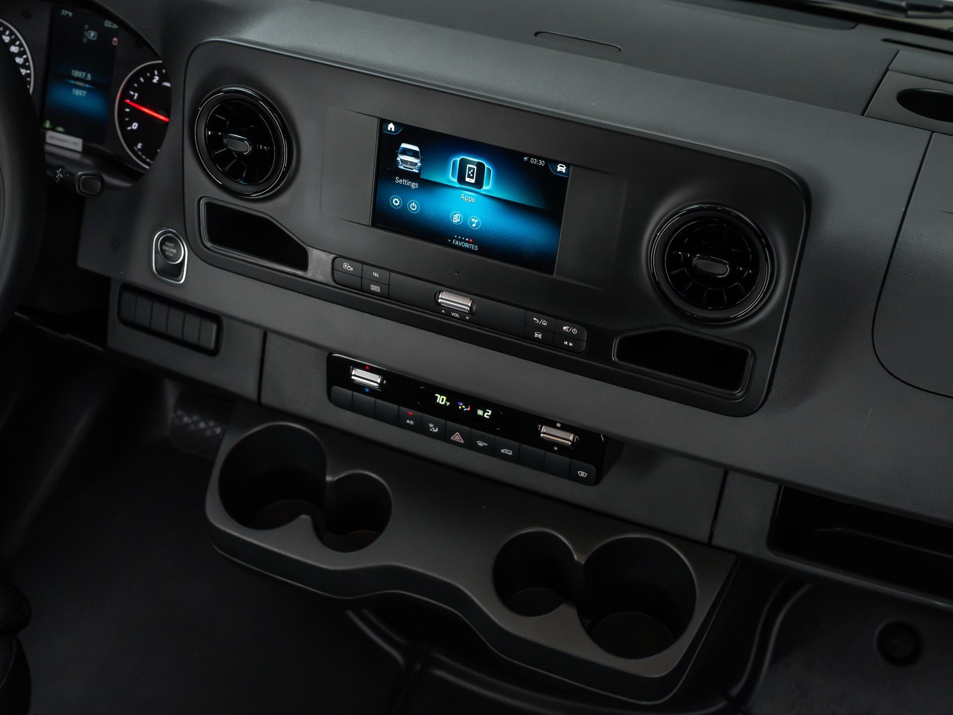 2024 MERCEDES-BENZ SPRINTER 2500 AWD