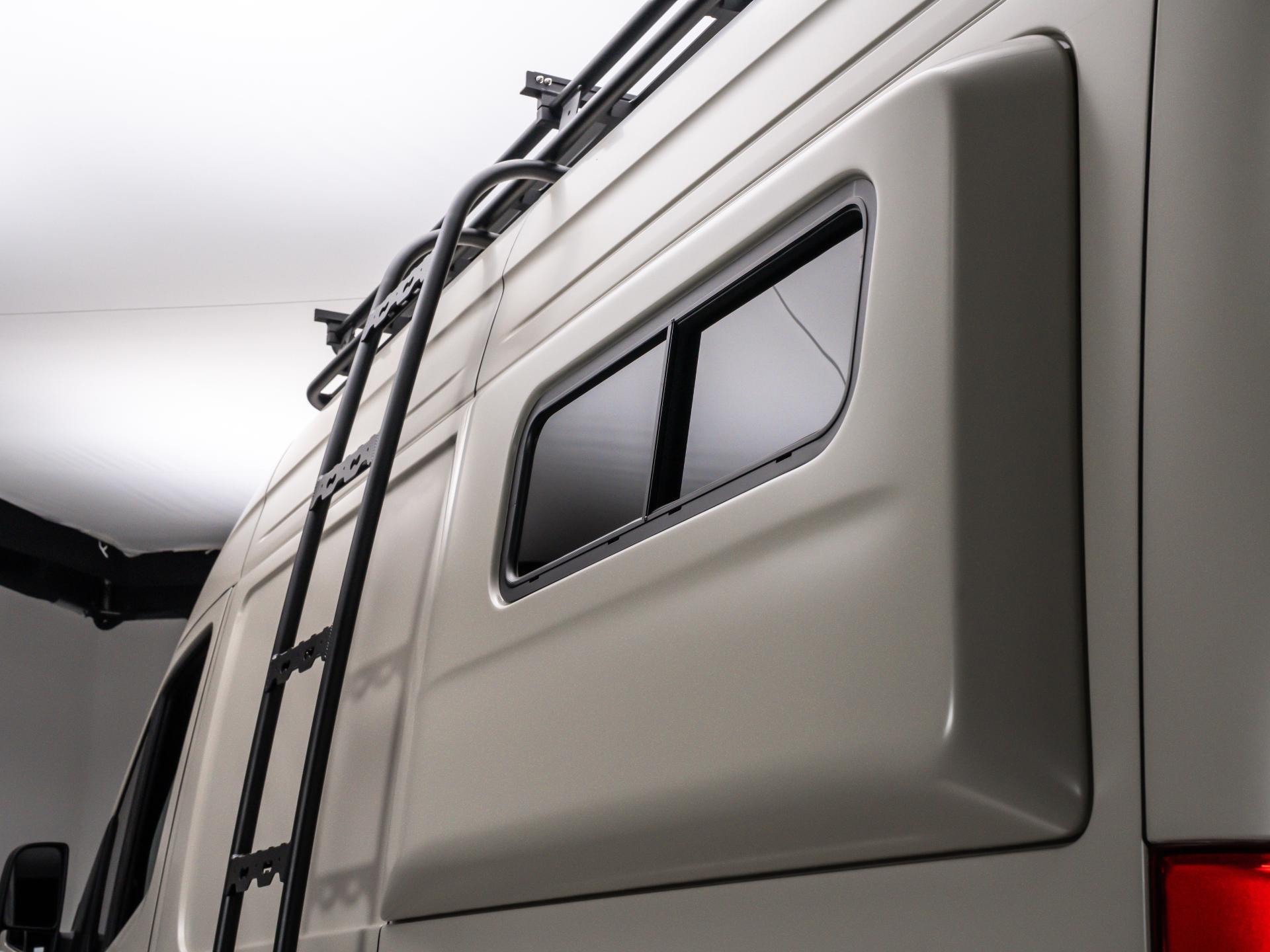 2024 MERCEDES-BENZ SPRINTER 2500 AWD