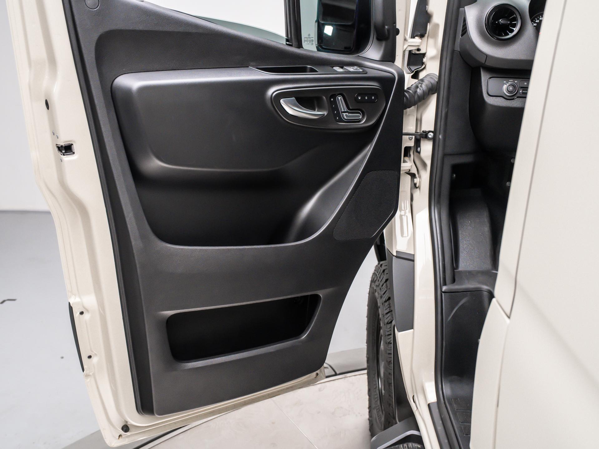 2024 MERCEDES-BENZ SPRINTER 2500 AWD