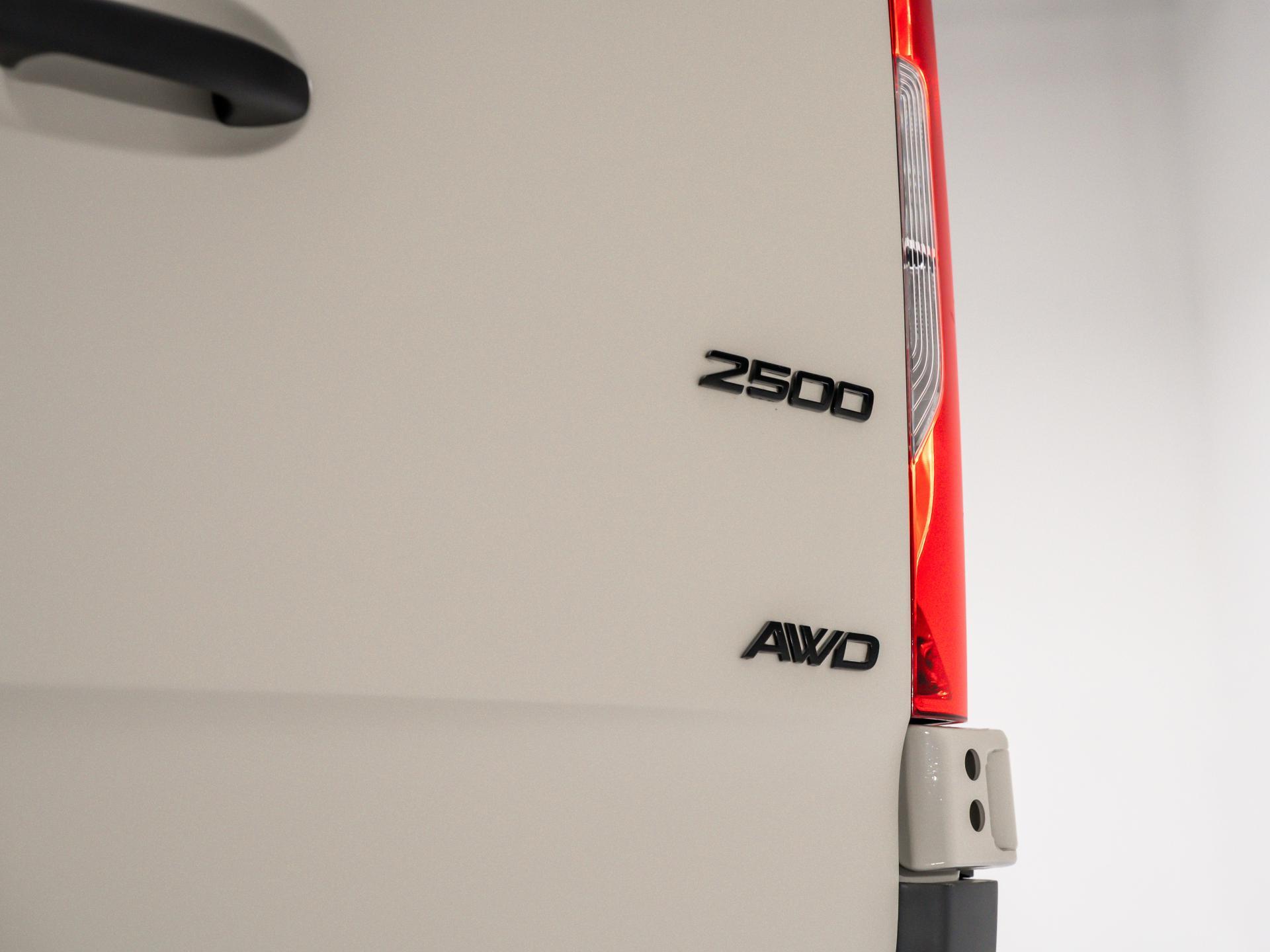 2024 MERCEDES-BENZ SPRINTER 2500 AWD