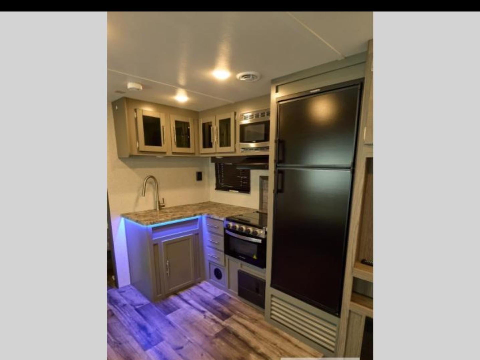 2022 CROSSROADS VOLANTE 28BH