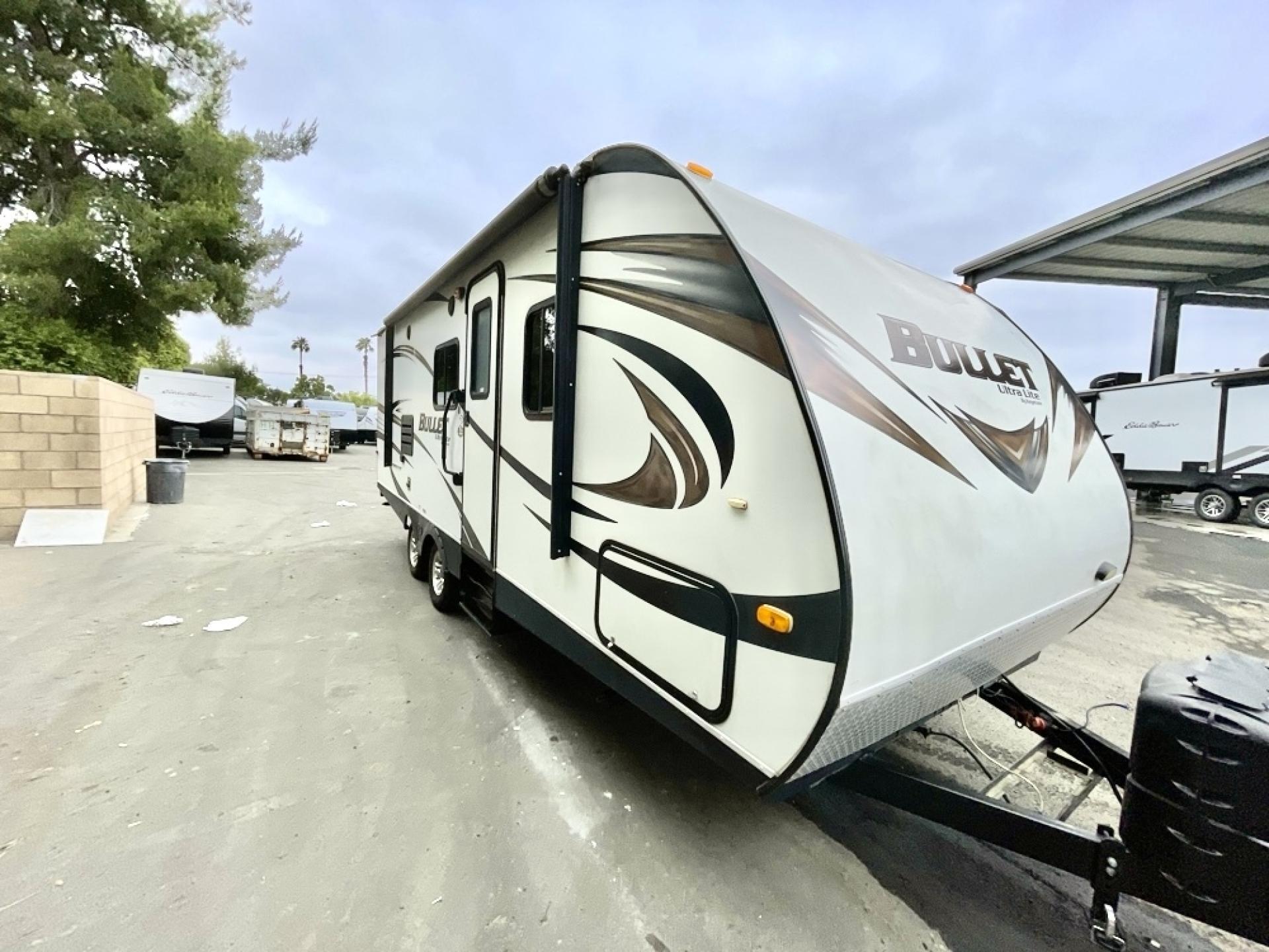2014 KEYSTONE BULLET 230BHS