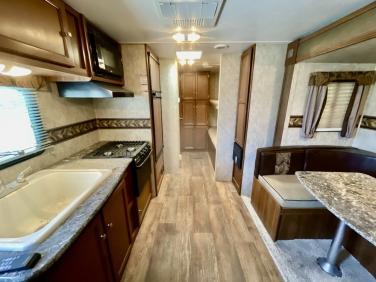 2014 KEYSTONE BULLET 230BHS