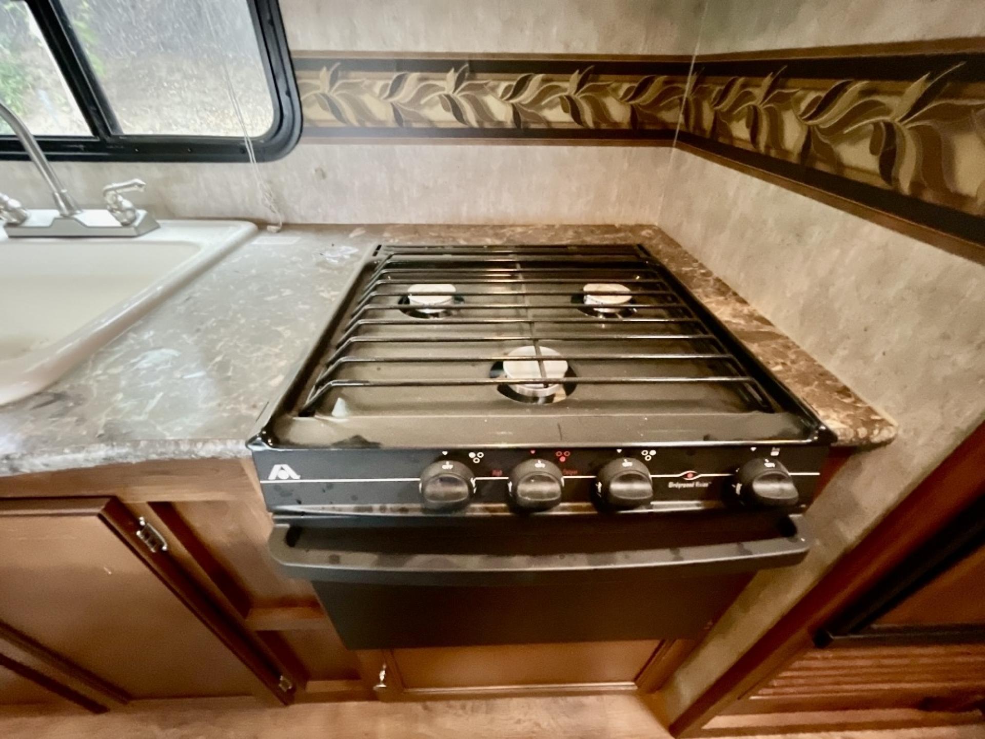 2014 KEYSTONE BULLET 230BHS