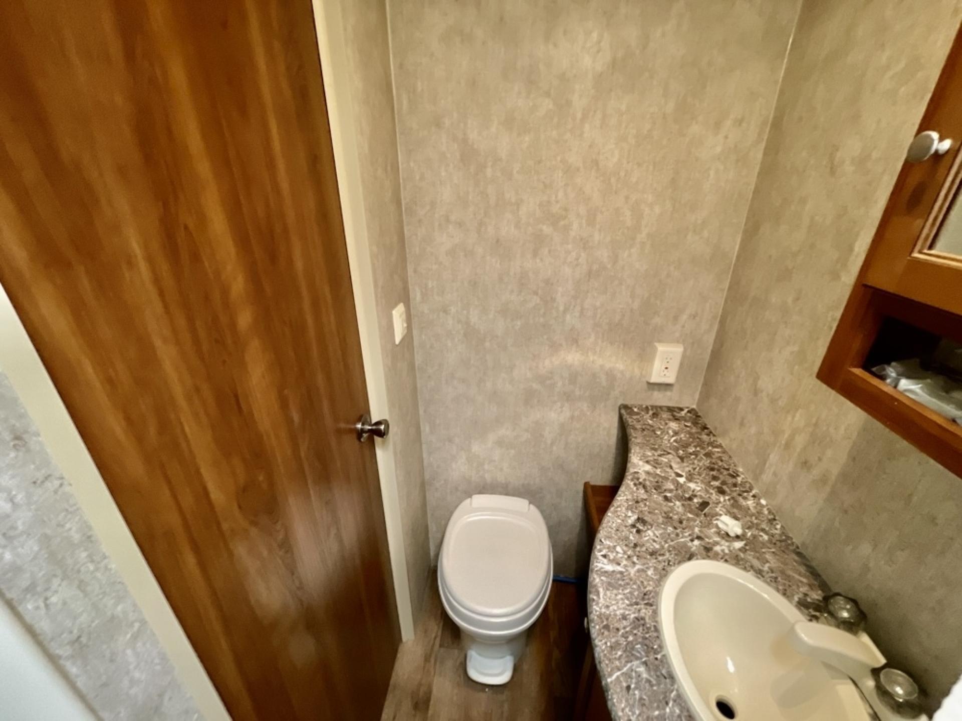 2014 KEYSTONE BULLET 230BHS