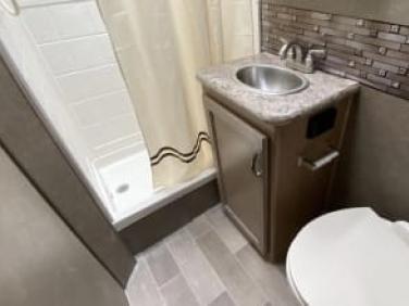 2020 THOR MOTOR COACH Chateau 22E