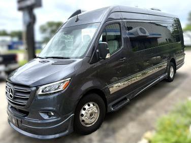 2023 GRECH MOTORS STRADA-ION Lounge